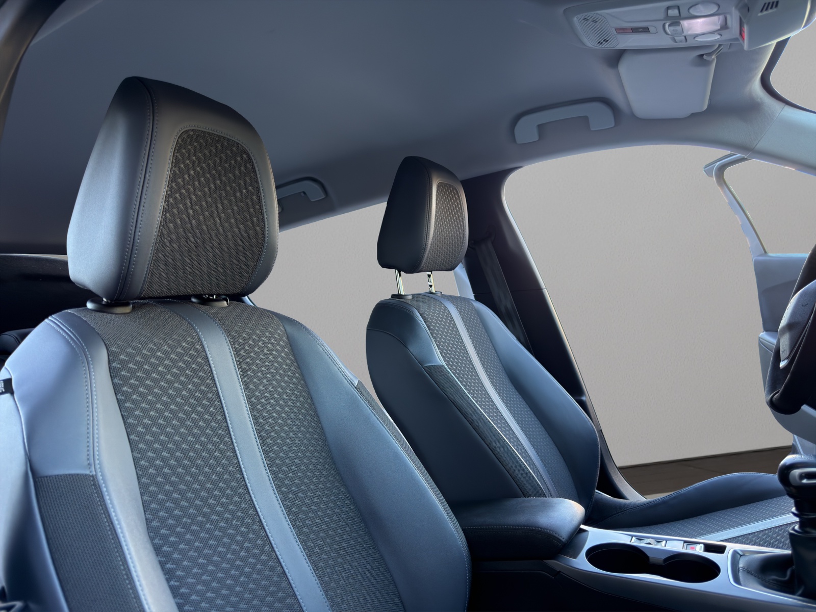 PEUGEOT 2008 1.2 PureTech Active-image-19