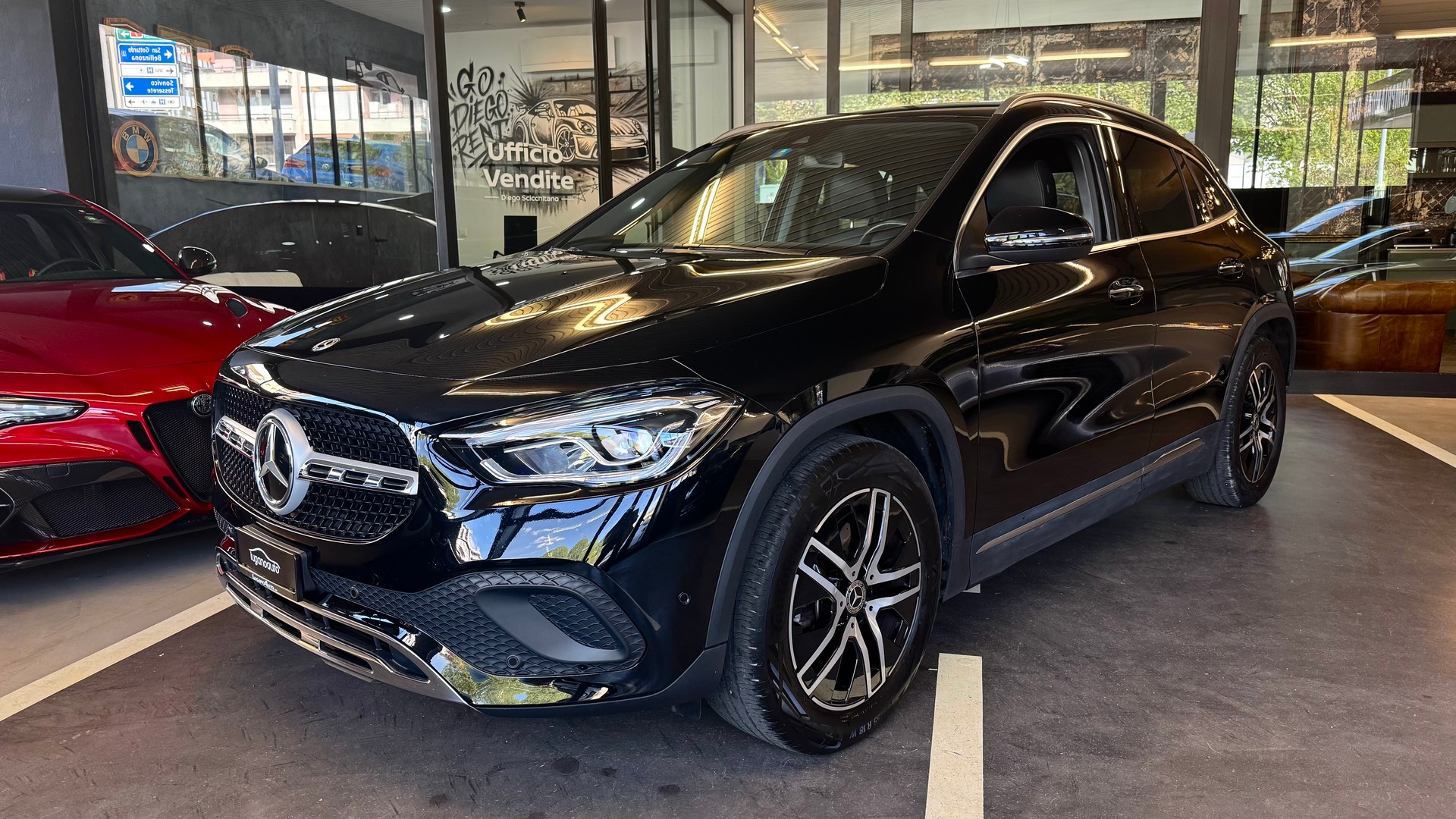 MERCEDES-BENZ GLA 200 AMG Line 7G-DCT