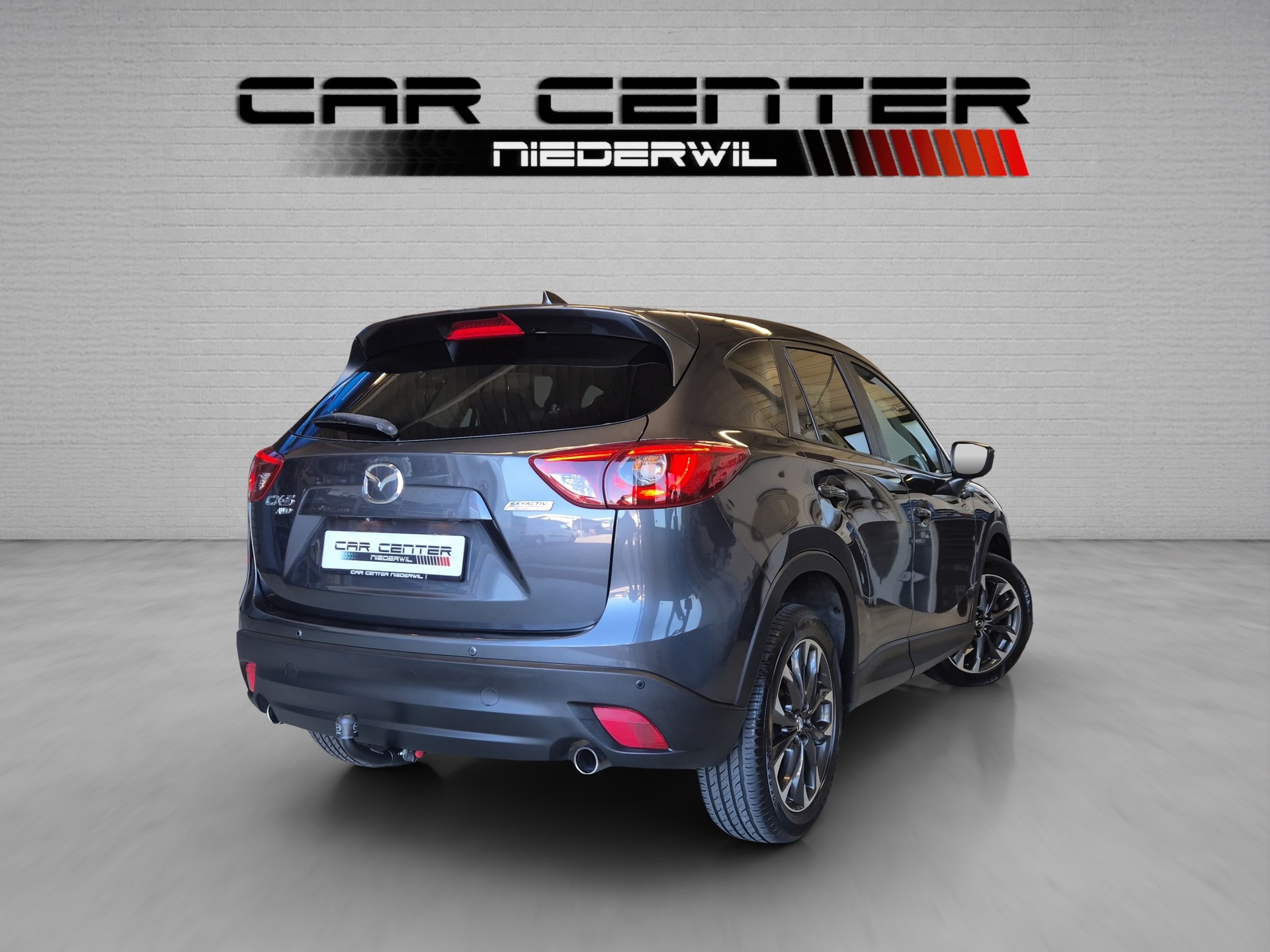 MAZDA CX-5 2.0 Ambition AWD Automatic-showroom-element-1