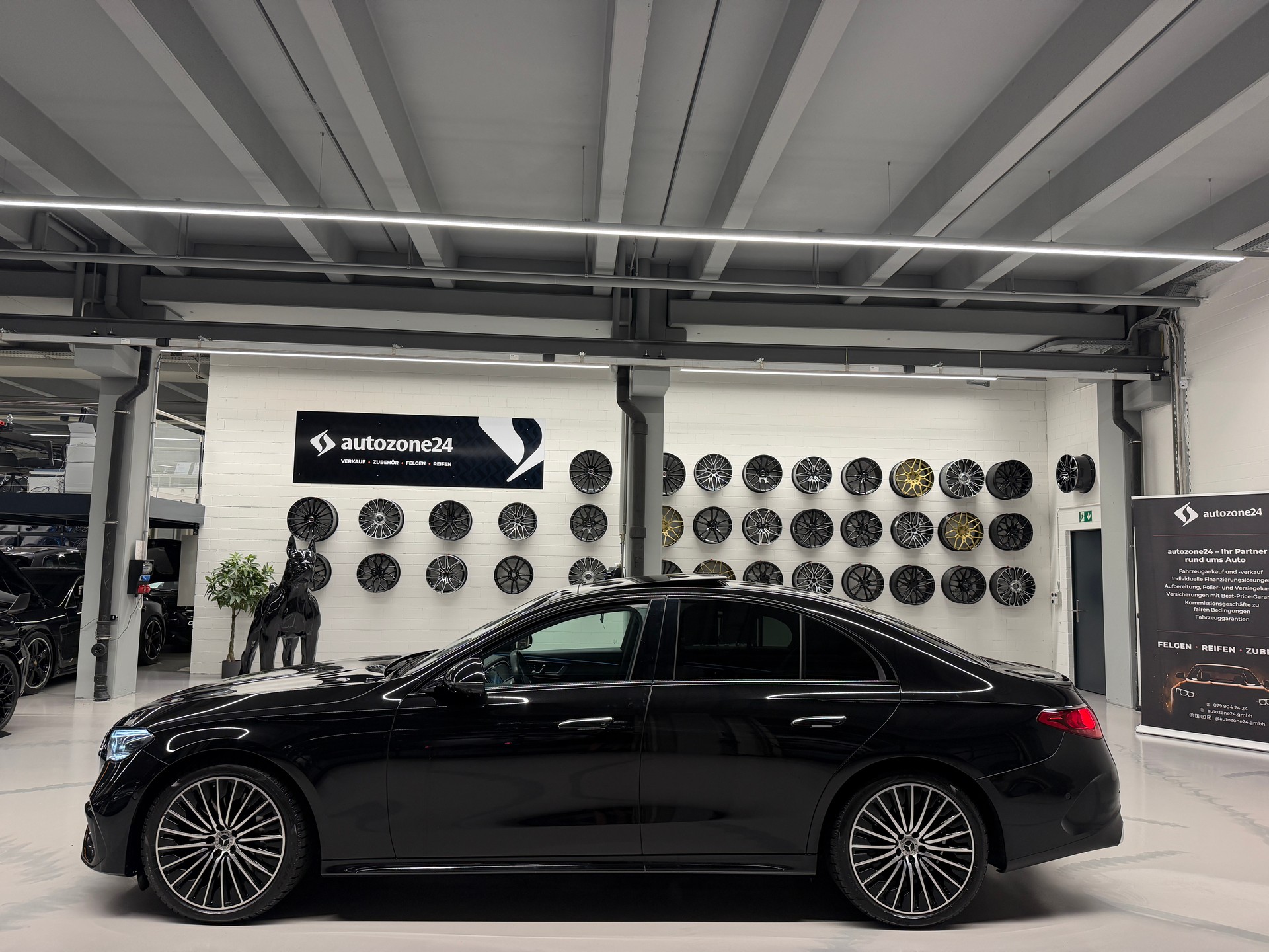 MERCEDES-BENZ E 450 d AMG Line 4matic Advanced Plus*CH-Auto*Gratis Service*Werksgarantie MSI bis 16.12.2028*-image-12