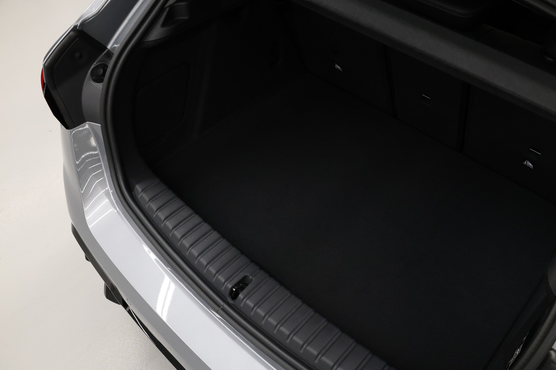 BMW 118d Steptronic M Sport-image-19