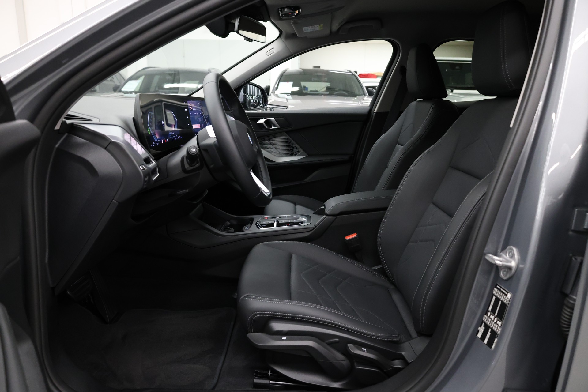 BMW 118d Steptronic M Sport-image-21