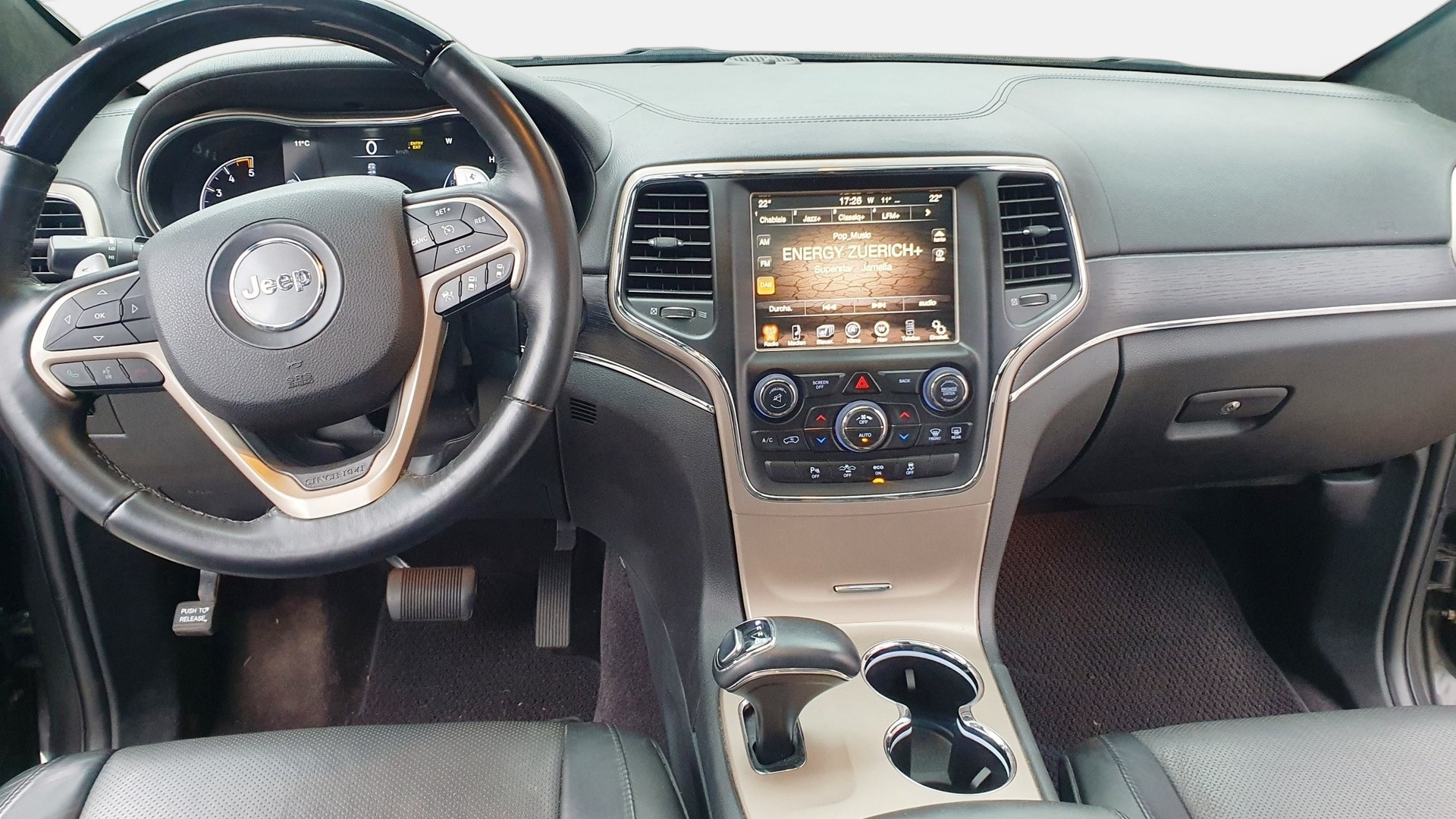 JEEP Grand Cherokee 3.0 CRD Summit Automatic-image-13