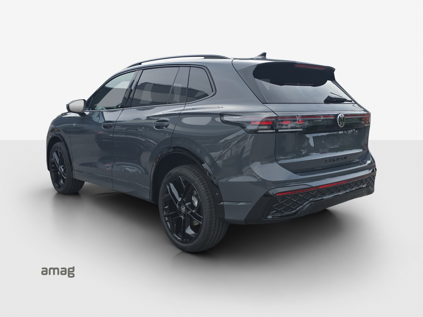 VW Tiguan 2.0 TSI DSG R-Line United 4Motion-showroom-element-2