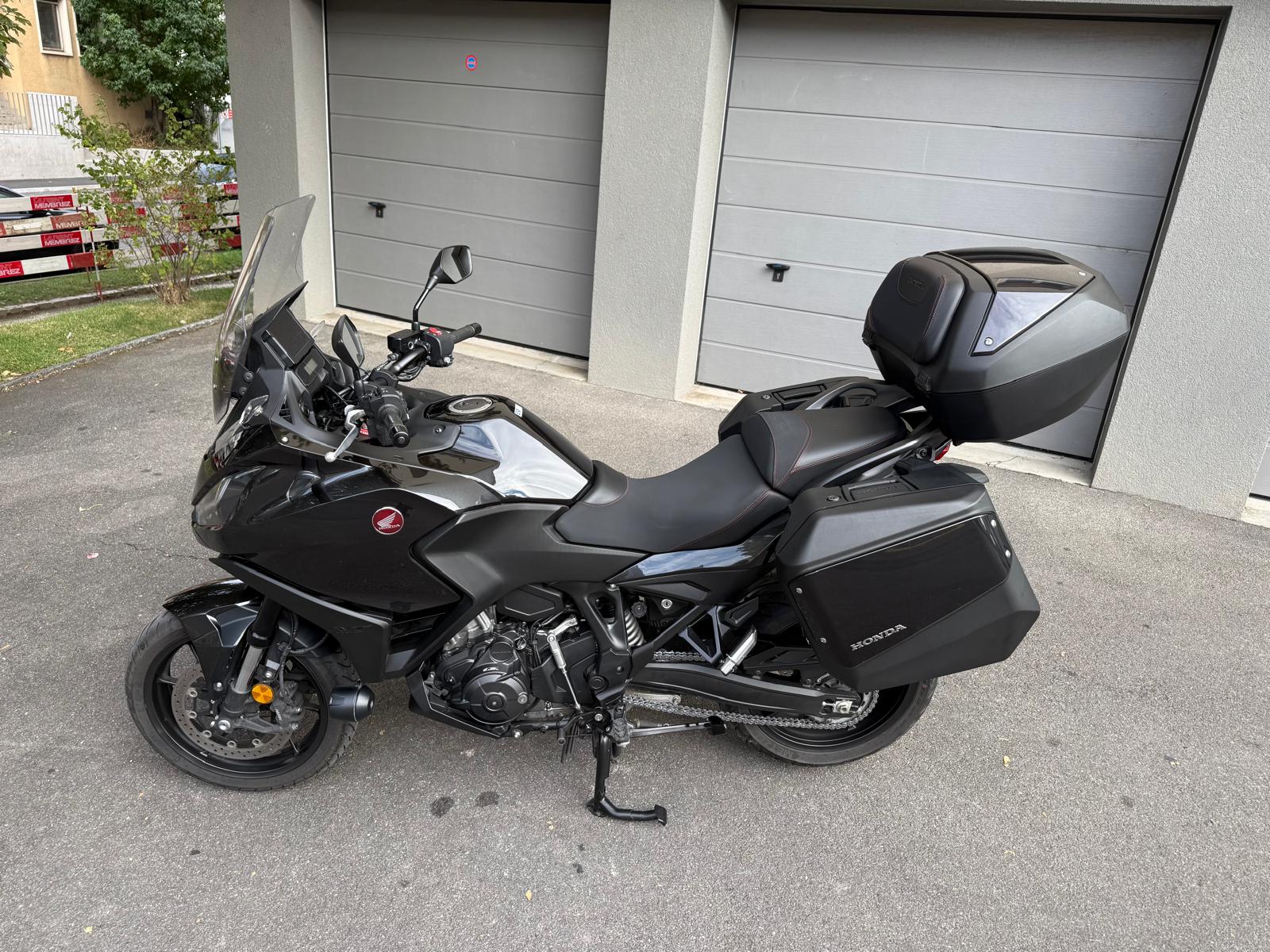 HONDA NT 1100-image-7