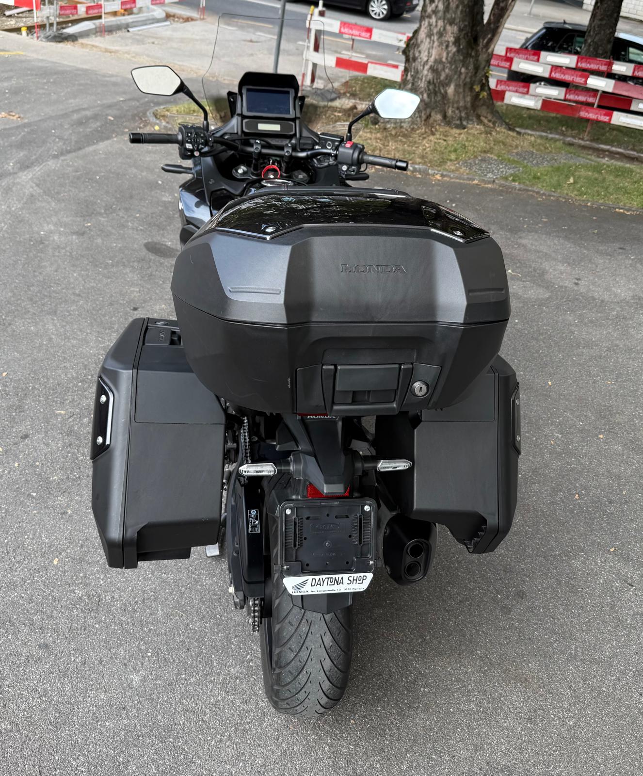 HONDA NT 1100-image-8