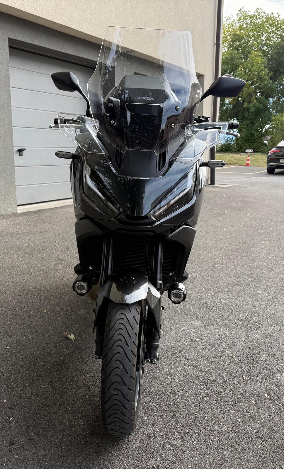 HONDA NT 1100-image-6