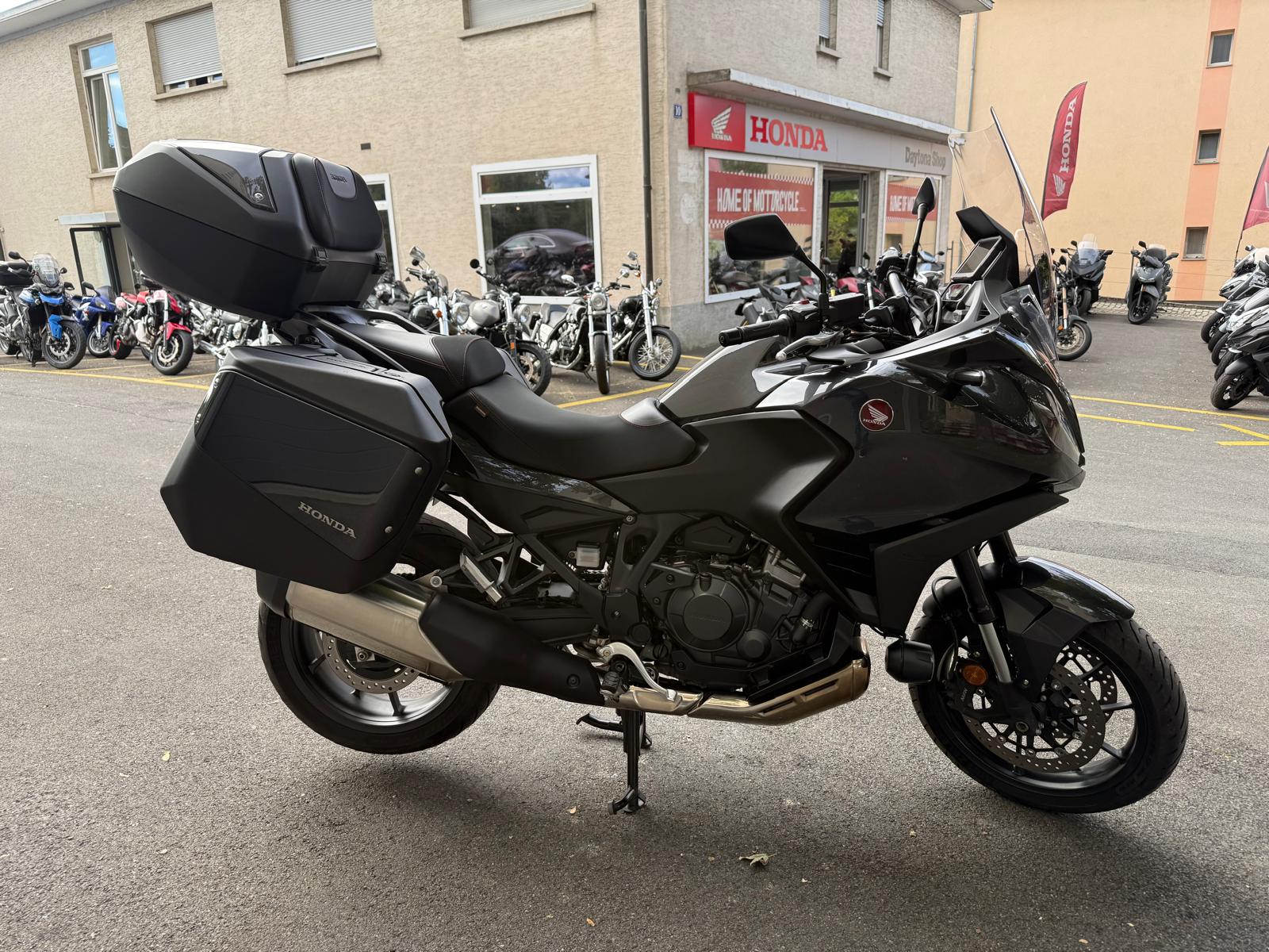HONDA NT 1100-image-3