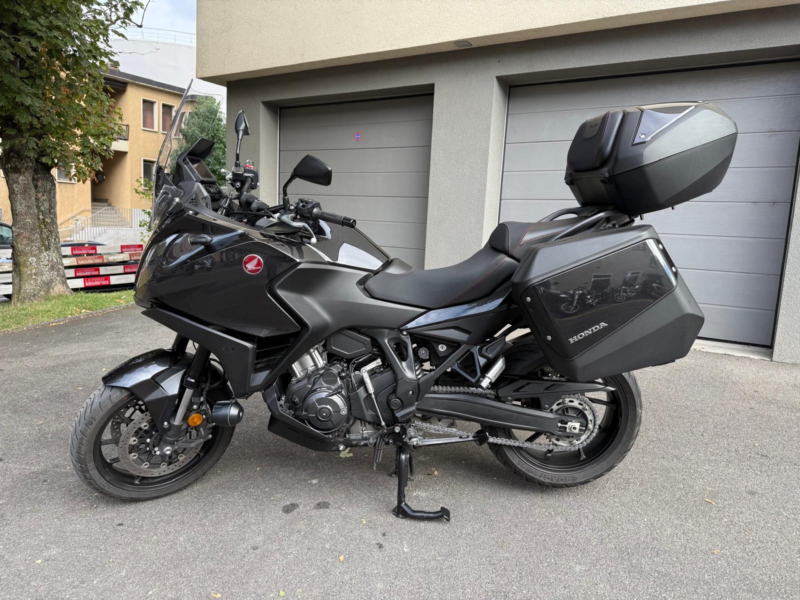 HONDA NT 1100-image-2