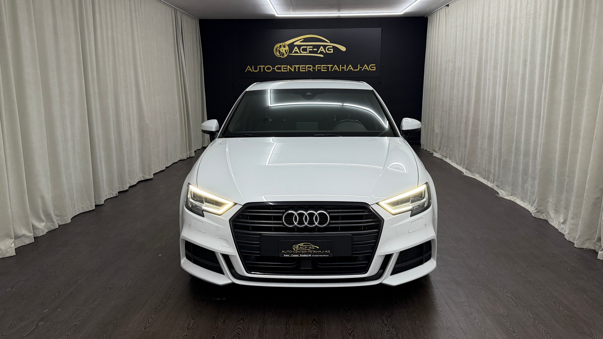 AUDI A3 Sportback 1.5 TFSI S-tronic Sport-showroom-element-1