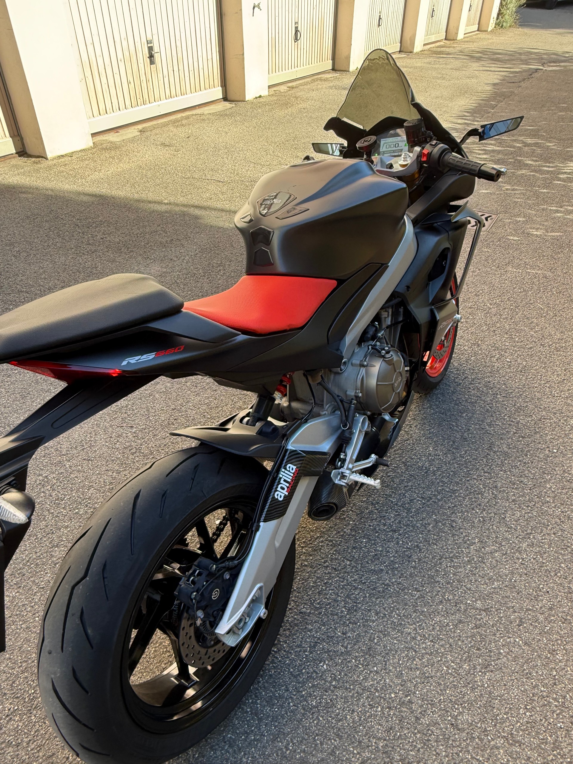 APRILIA RS 660-image-6