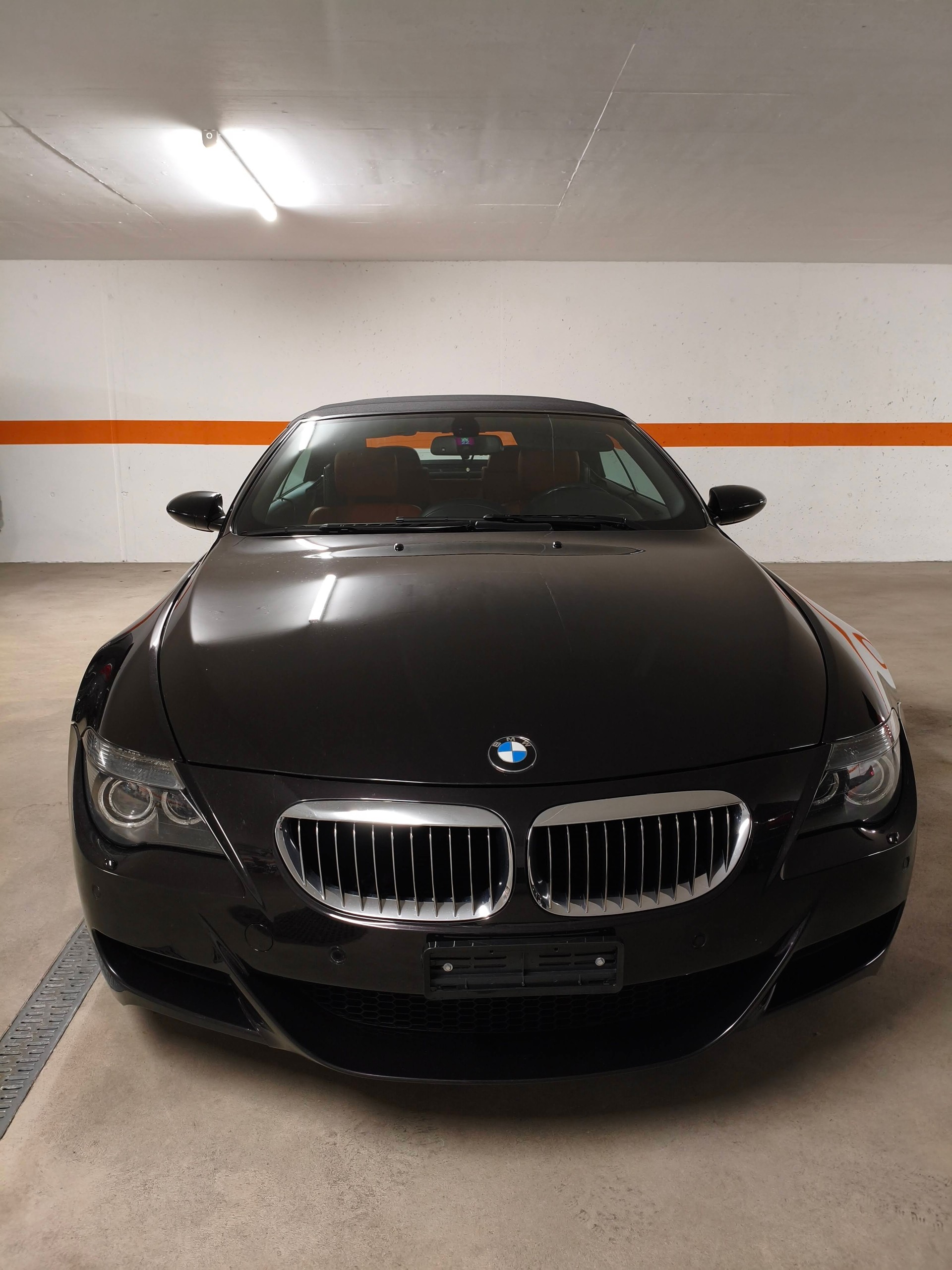 BMW M6-image-10