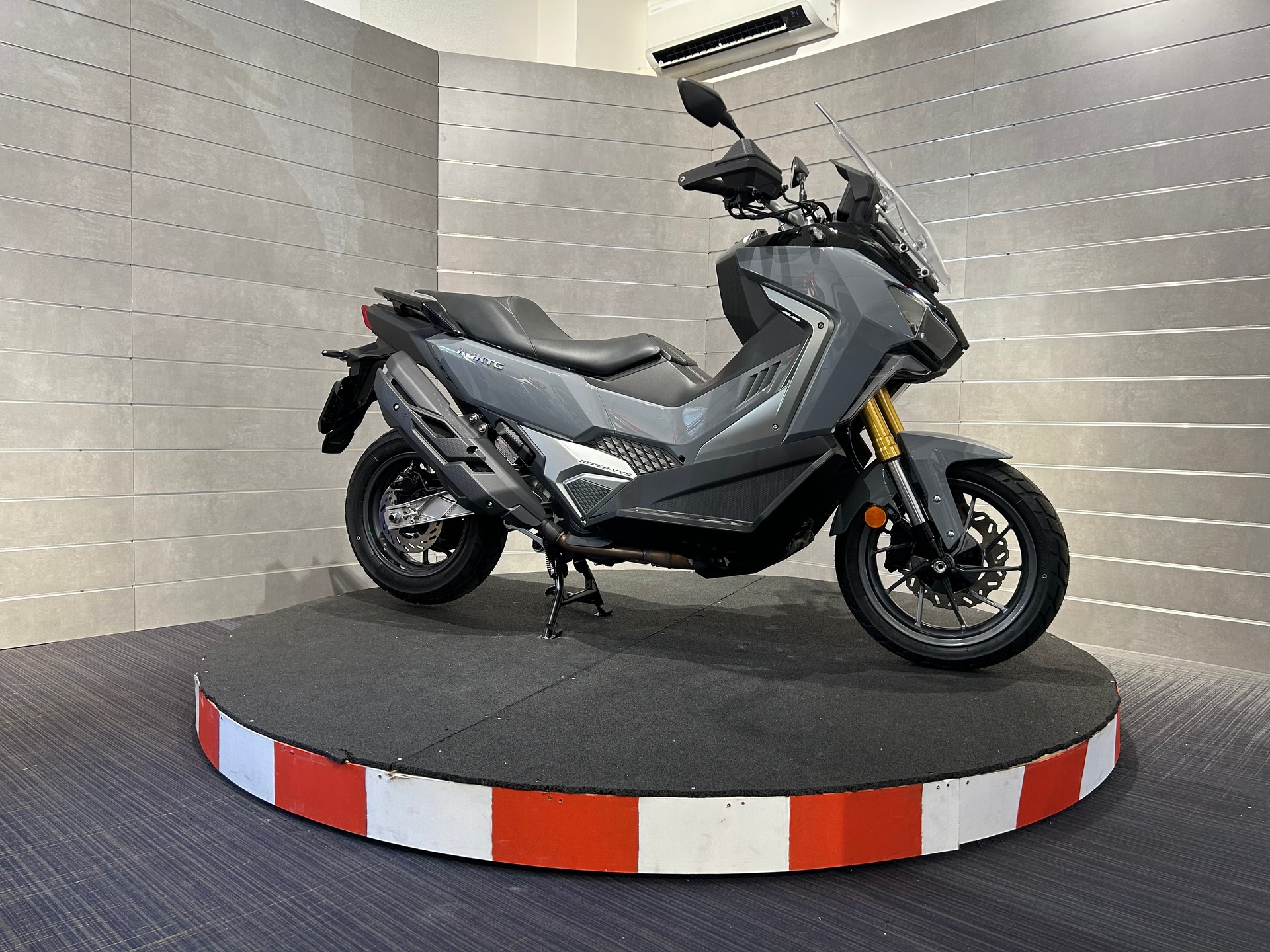 SYM ADXTG 400-image-6