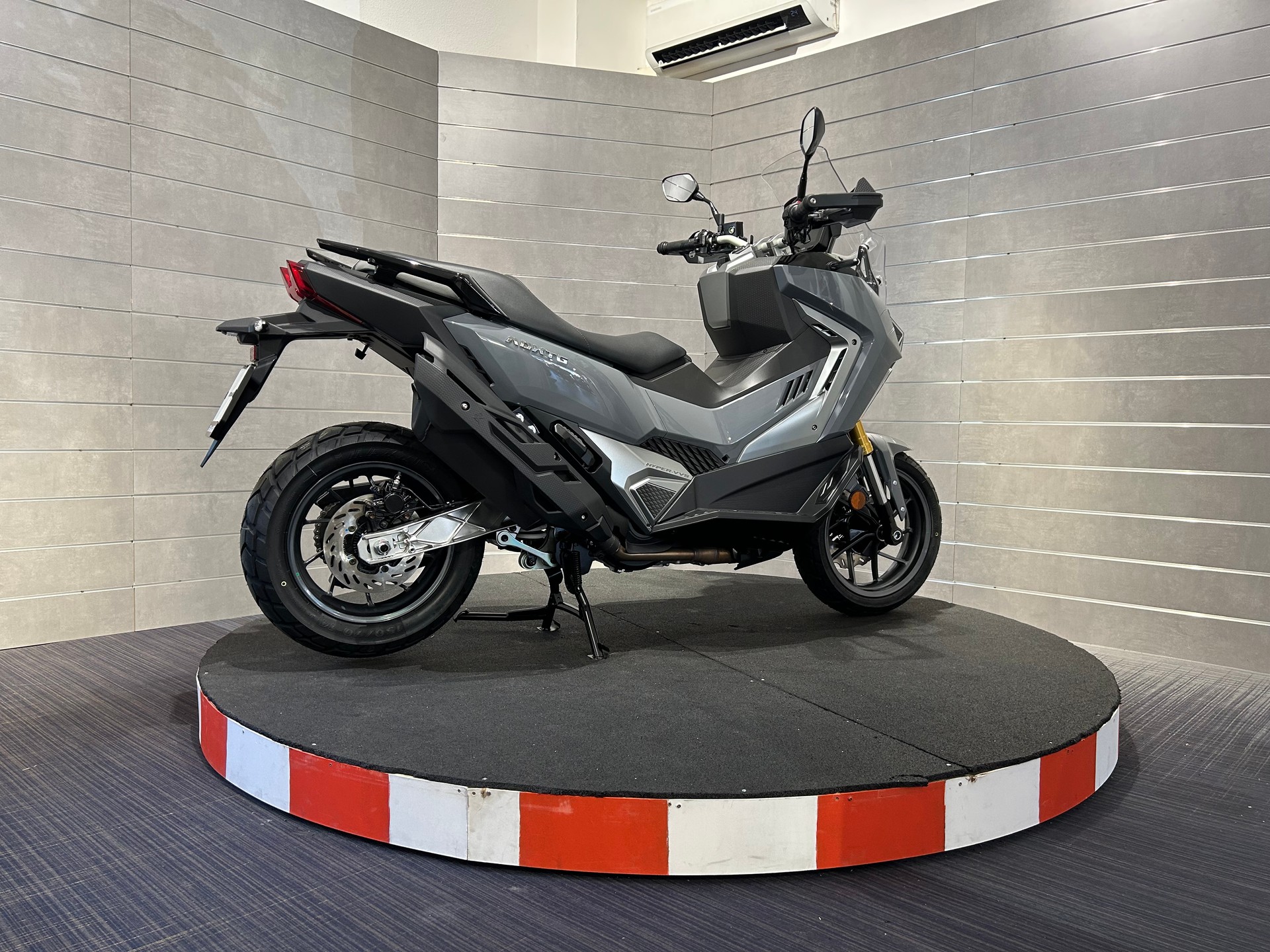 SYM ADXTG 400-image-5