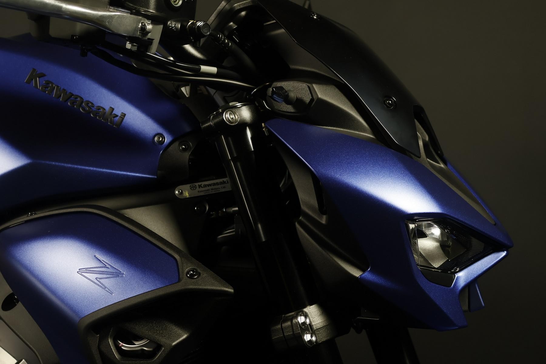 KAWASAKI Z 900 (91/70/35 KW) *Dark Blizzard* Level 3-image-3