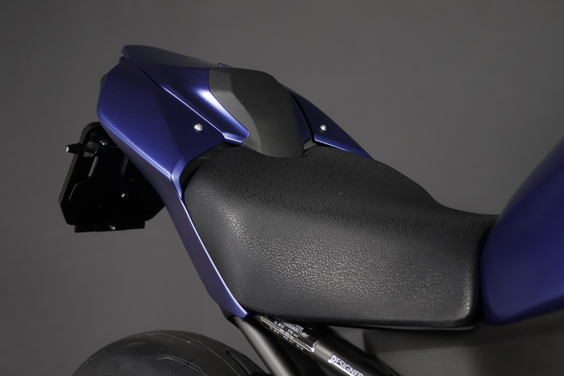 KAWASAKI Z 900 (91/70/35 KW) *Dark Blizzard* Level 3-image-6