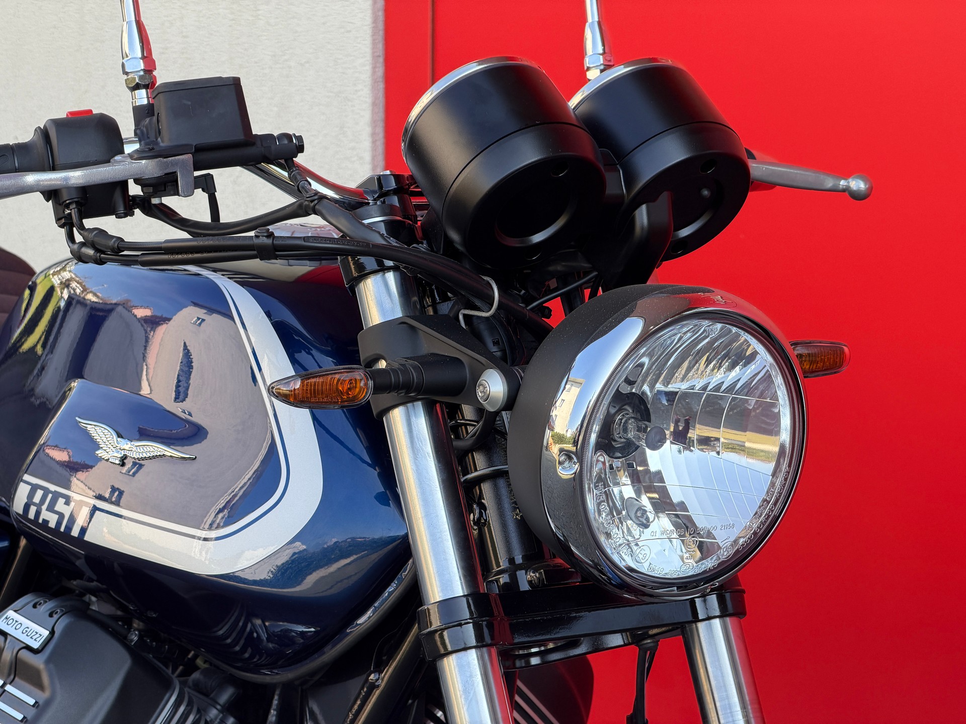 MOTO GUZZI V7 IV 850 Special-image-11