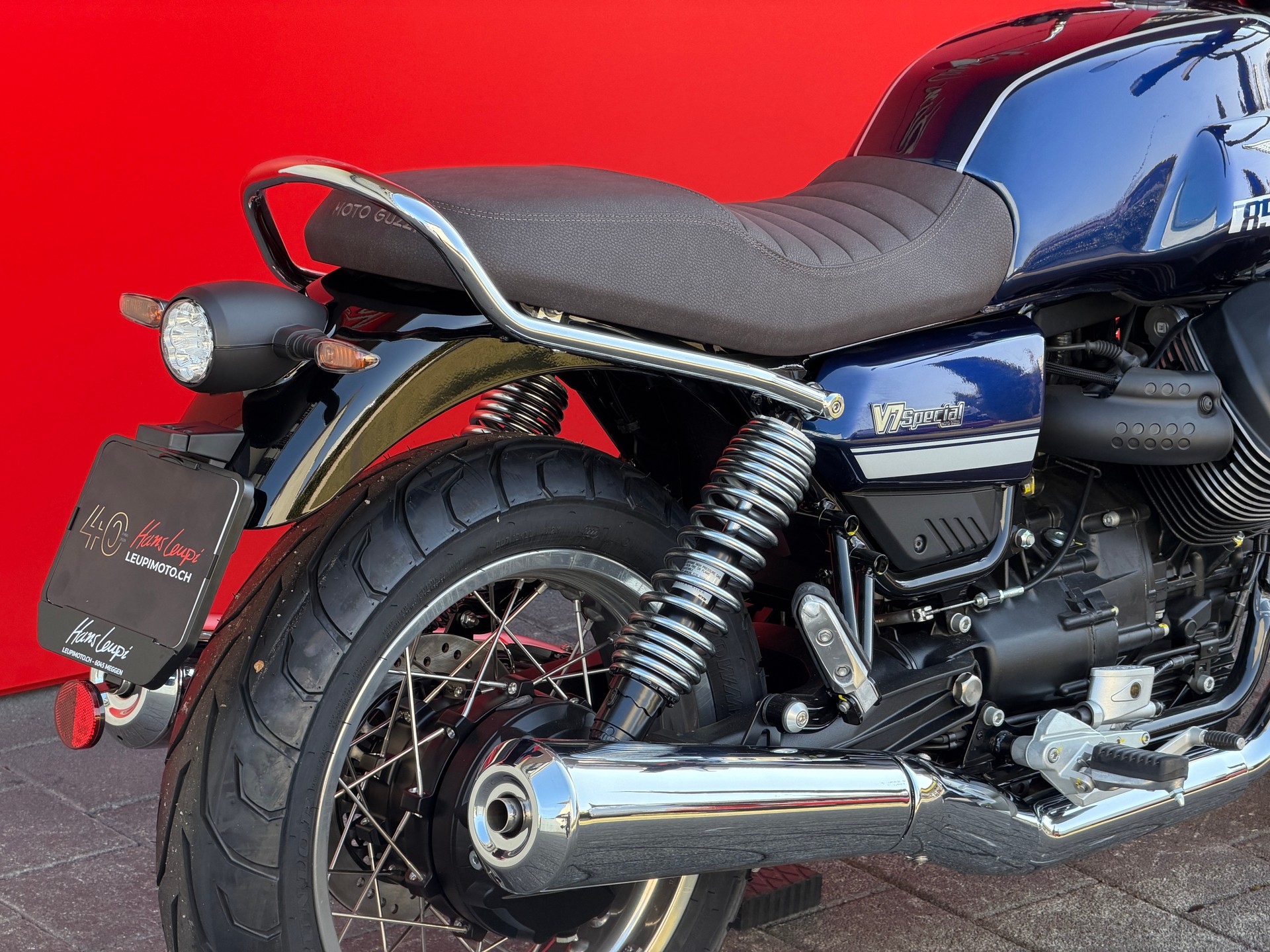 MOTO GUZZI V7 IV 850 Special-image-7