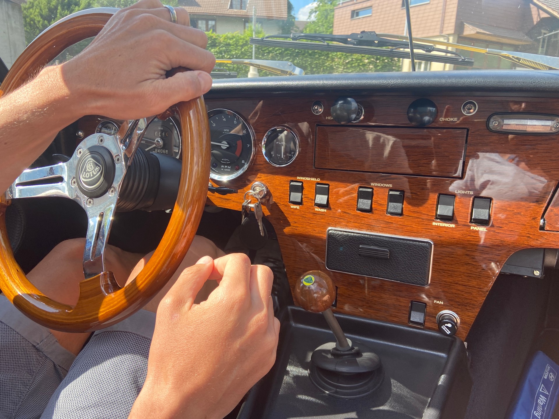 LOTUS Lotus Elan SE-image-4