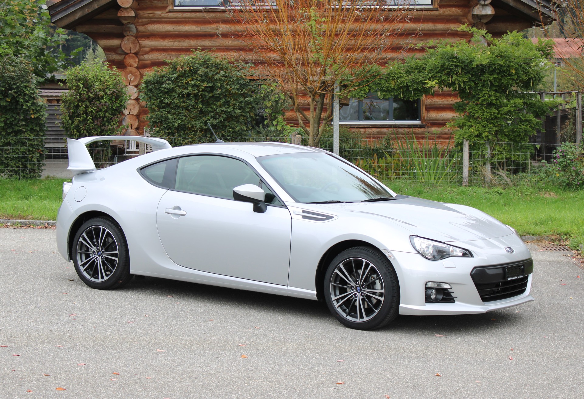 SUBARU BRZ 2.0R