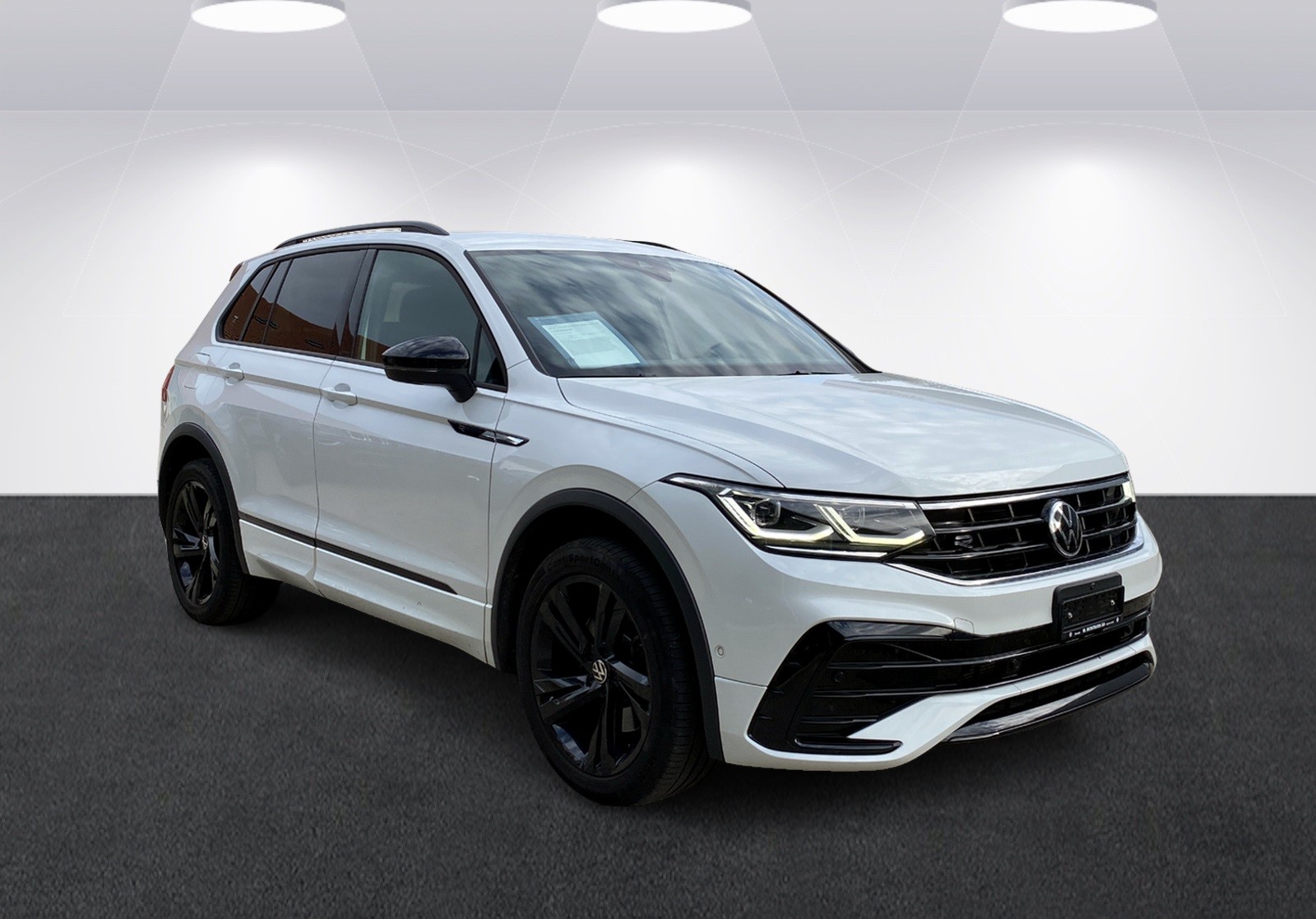 VW Tiguan 2.0TSI R-Line 4Motion DSG-image-7