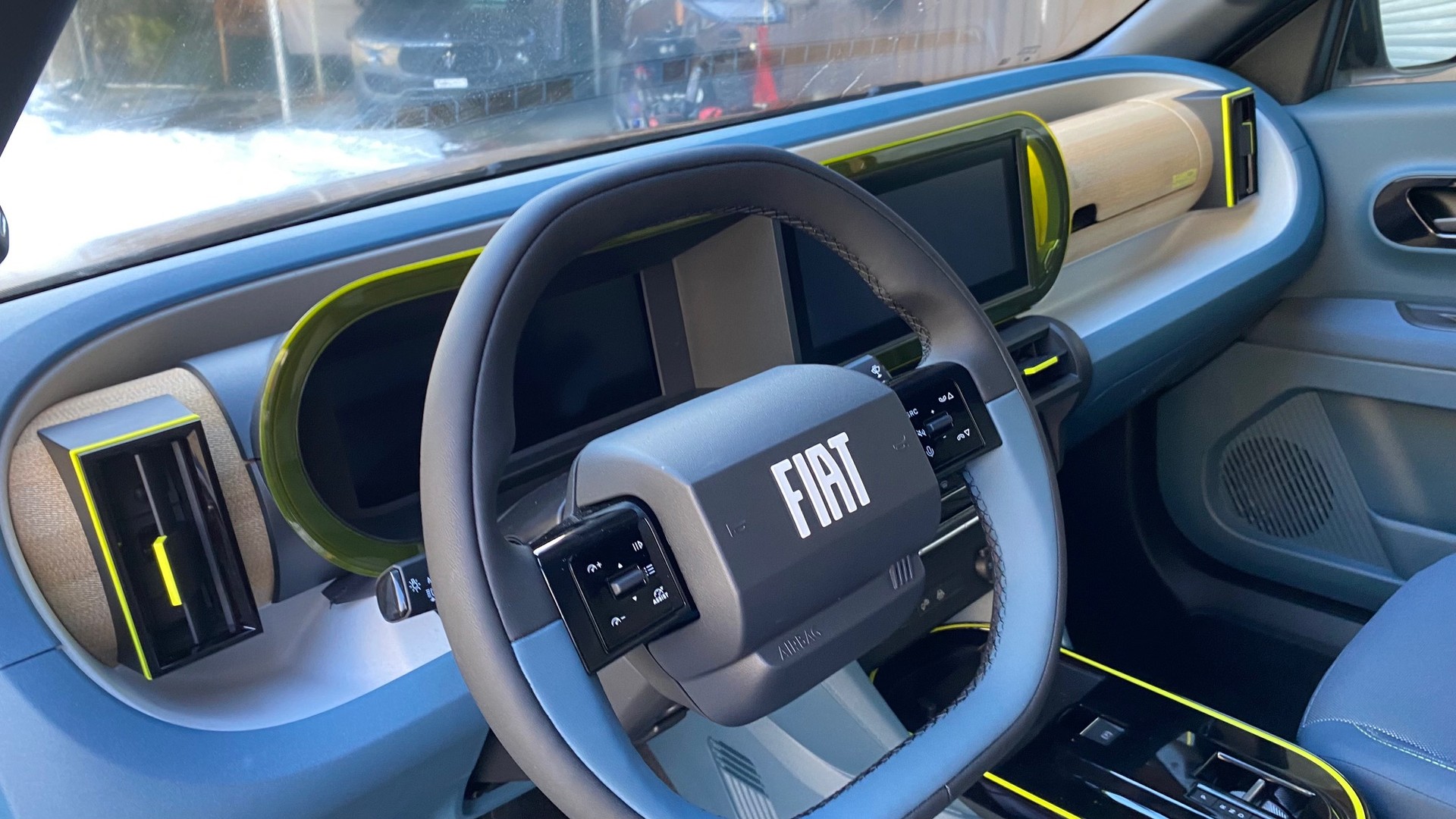 FIAT Grande Panda Elektro La Prima-image-6