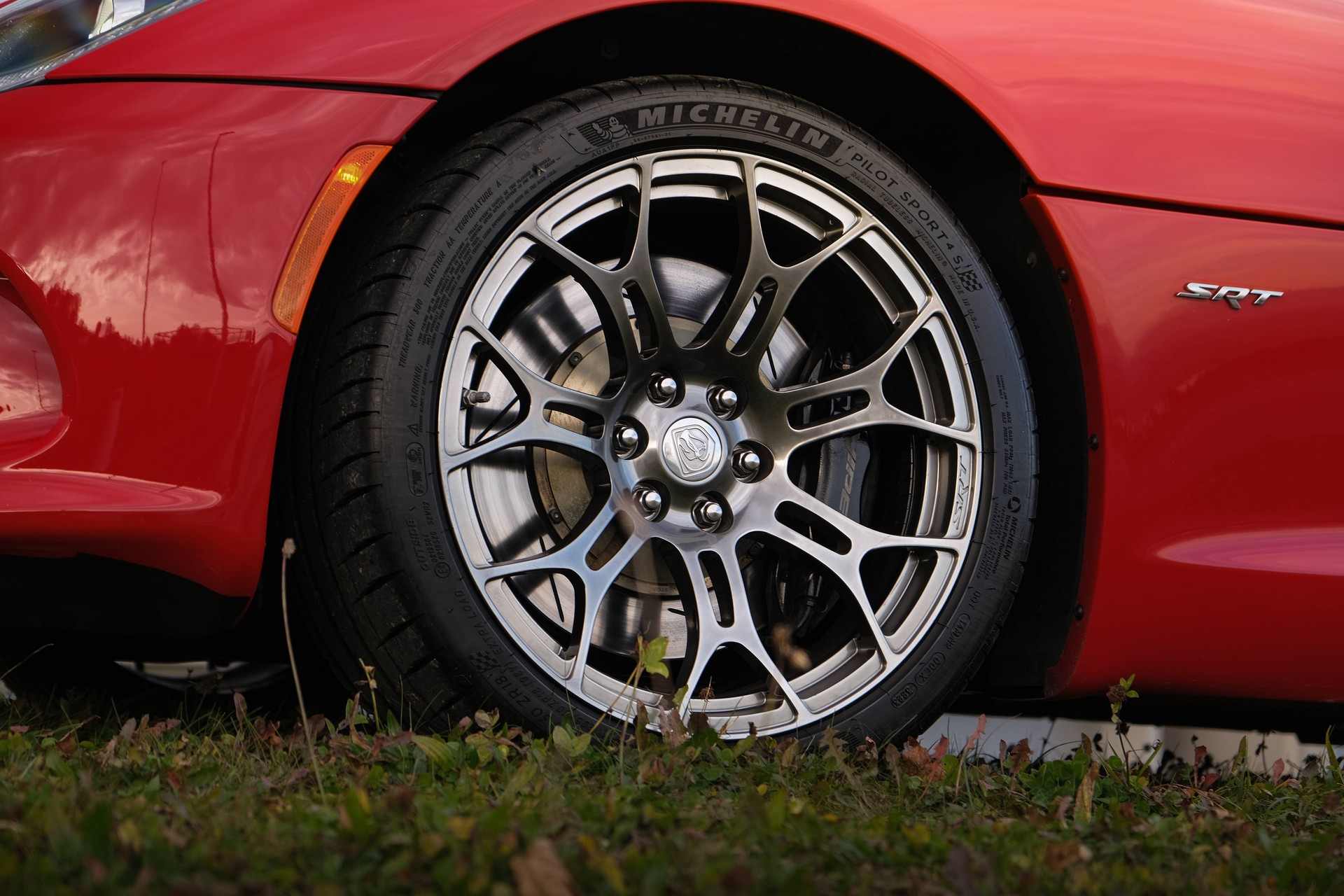 DODGE Viper SRT-image-6
