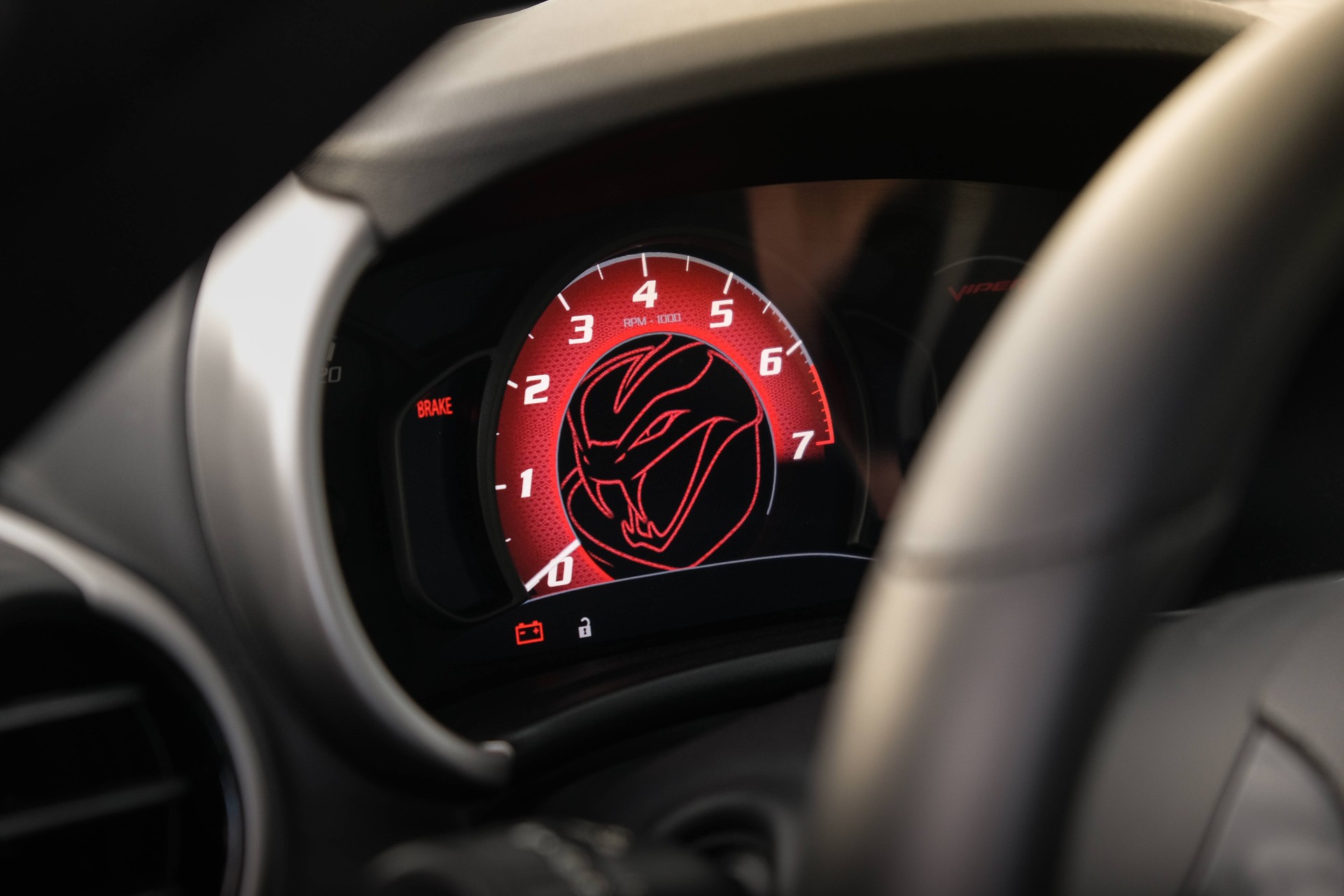 DODGE Viper SRT-image-18