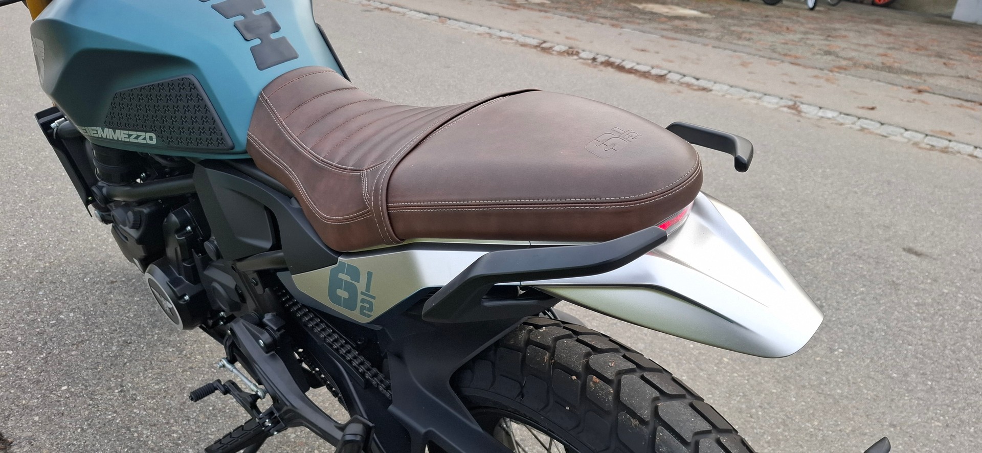 MOTO MORINI Seiemmezzo SCR (35kW)-image-5