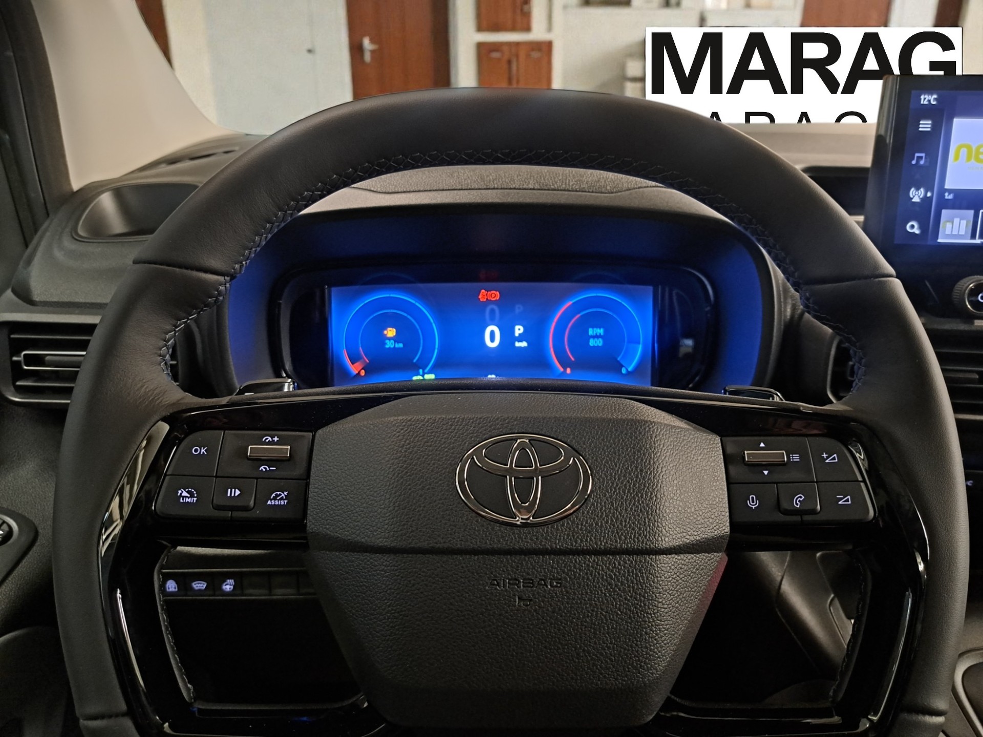 TOYOTA Proace City Verso 1.5 Trend Long-image-11