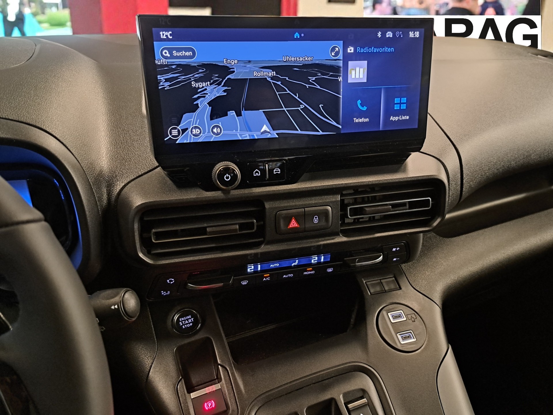 TOYOTA Proace City Verso 1.5 Trend Long-image-12