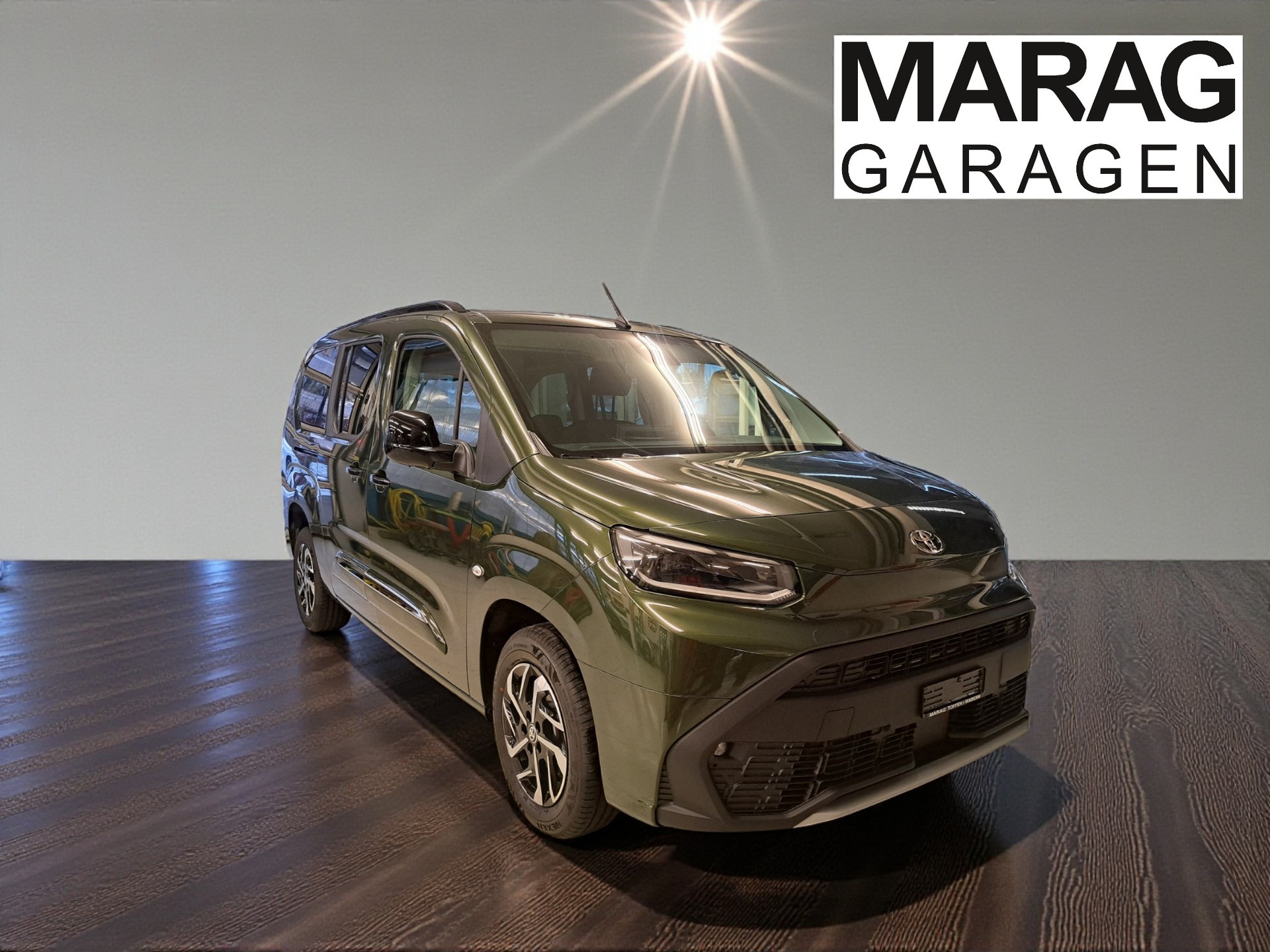TOYOTA Proace City Verso 1.5 Trend Long-image-2