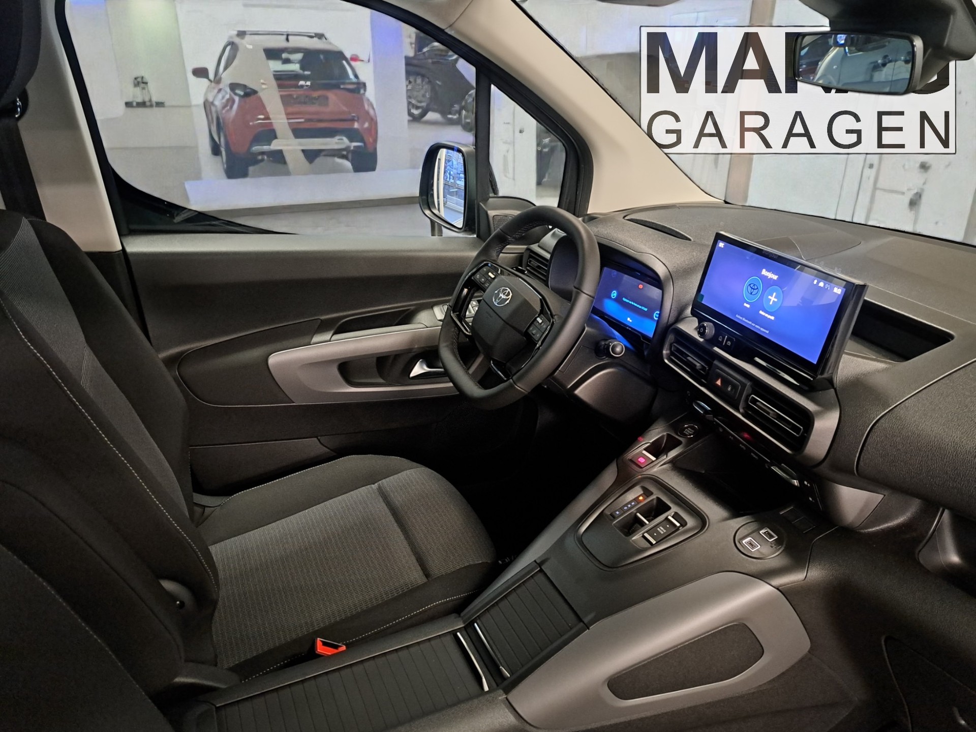 TOYOTA Proace City Verso 1.5 Trend Long-image-4