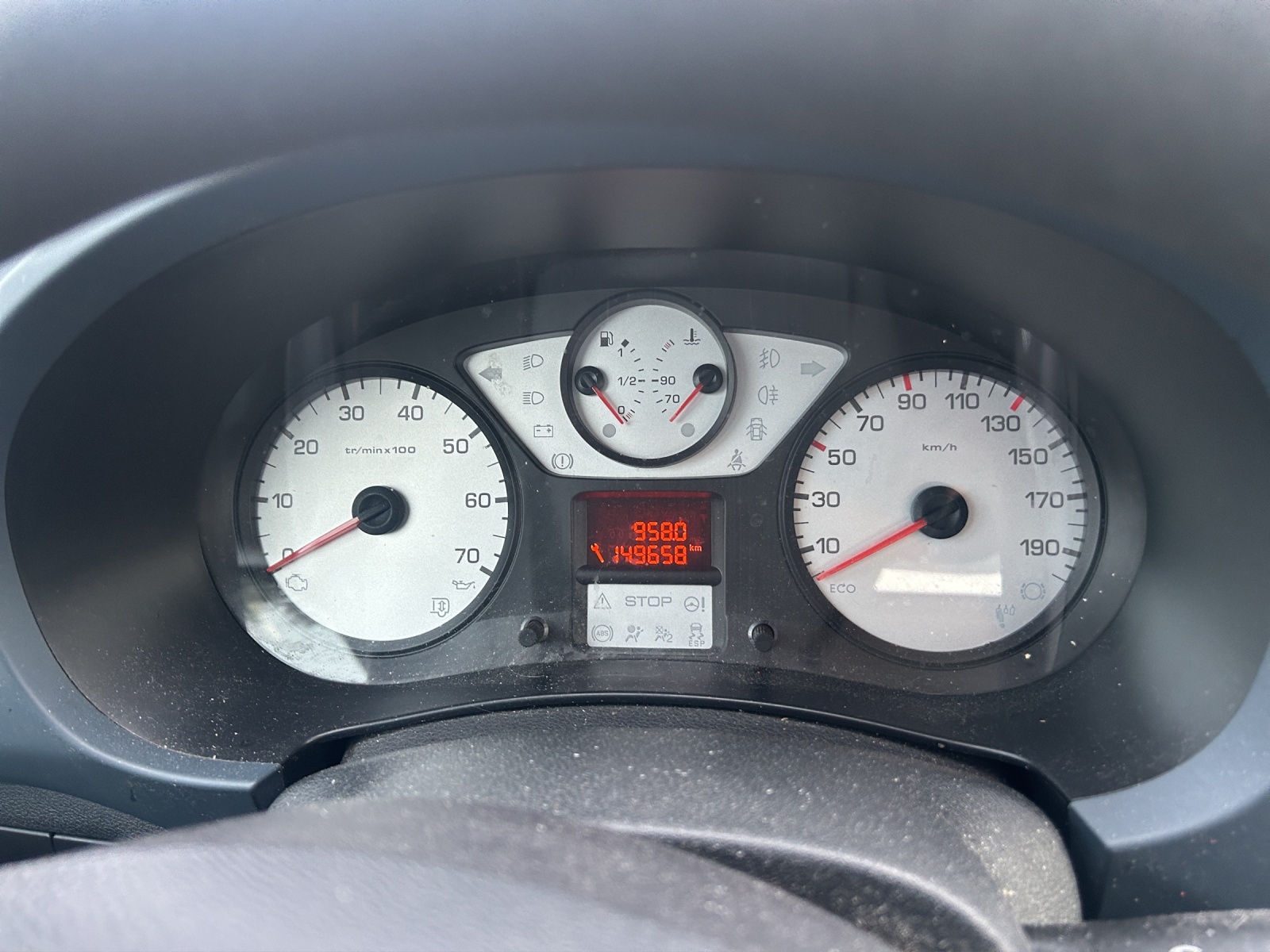 PEUGEOT Partner 1.6 Trendy-image-17
