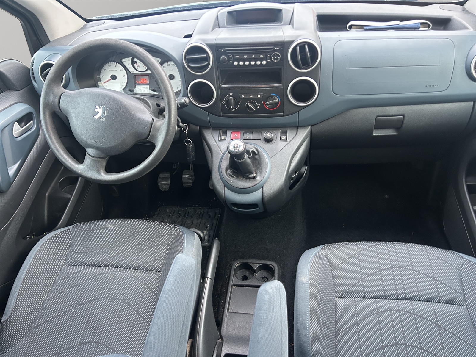 PEUGEOT Partner 1.6 Trendy-image-9