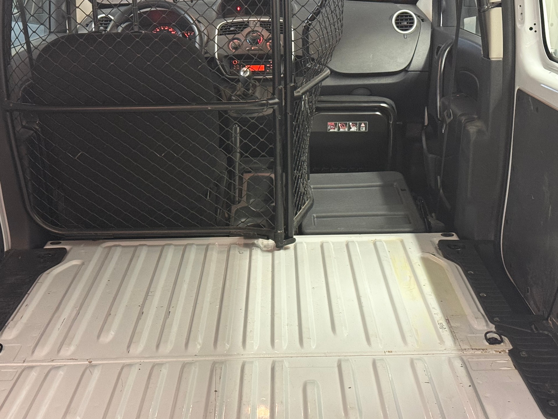 RENAULT KANGOO Expr. Maxi 1.5 dCi 95 Business S/S-image-16