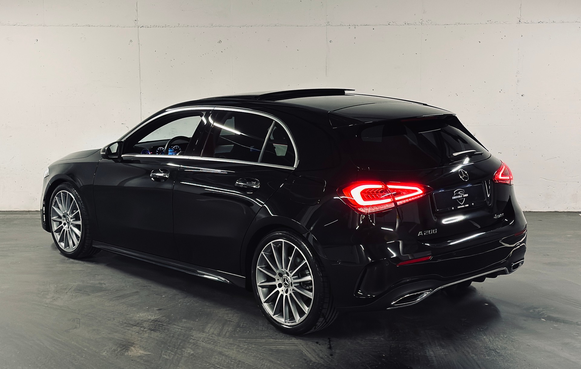 MERCEDES-BENZ A 200 AMG Line 4Matic-image-3