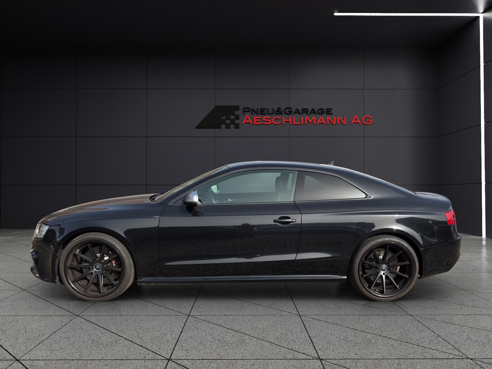 AUDI RS5 Coupé 4.2 FSI quattro S-tronic-image-2