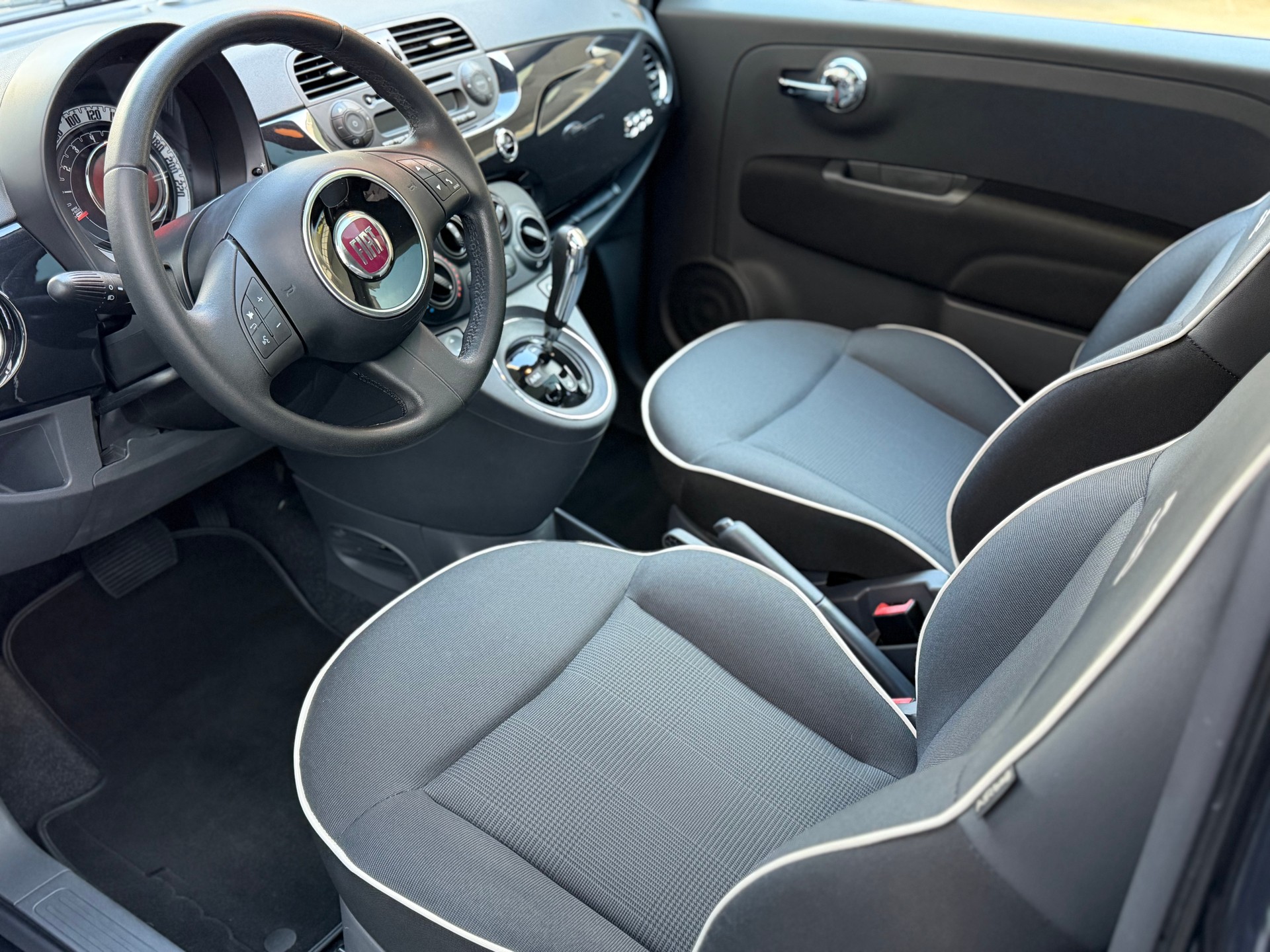 FIAT 500 0.9 Twinair Turbo Lounge Dualogic-image-4