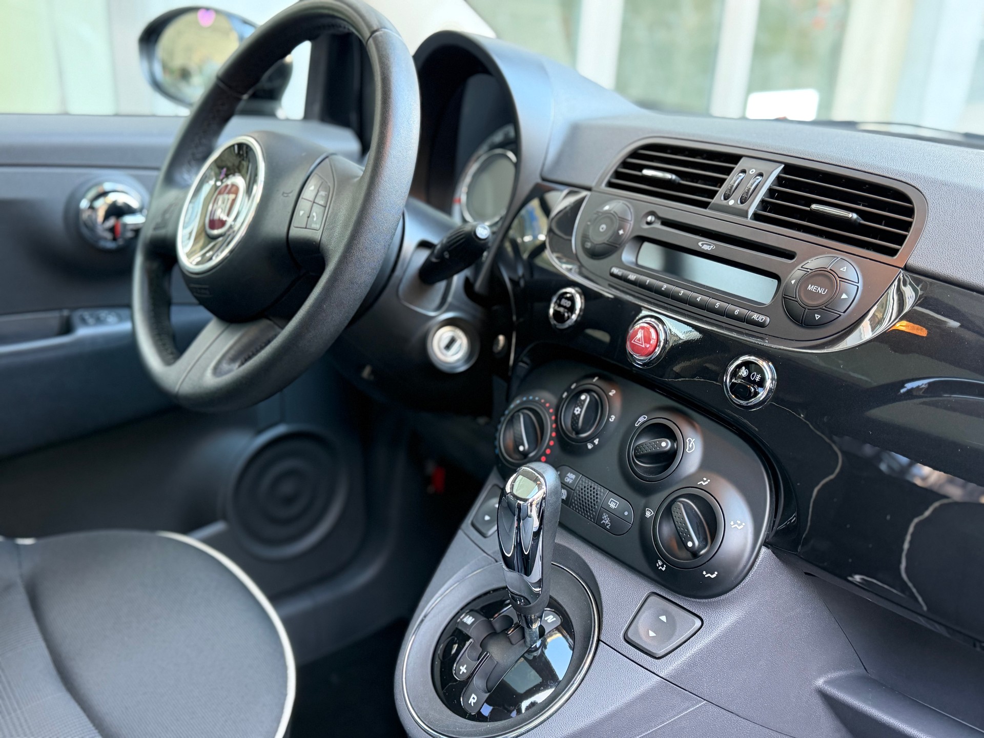 FIAT 500 0.9 Twinair Turbo Lounge Dualogic-image-5