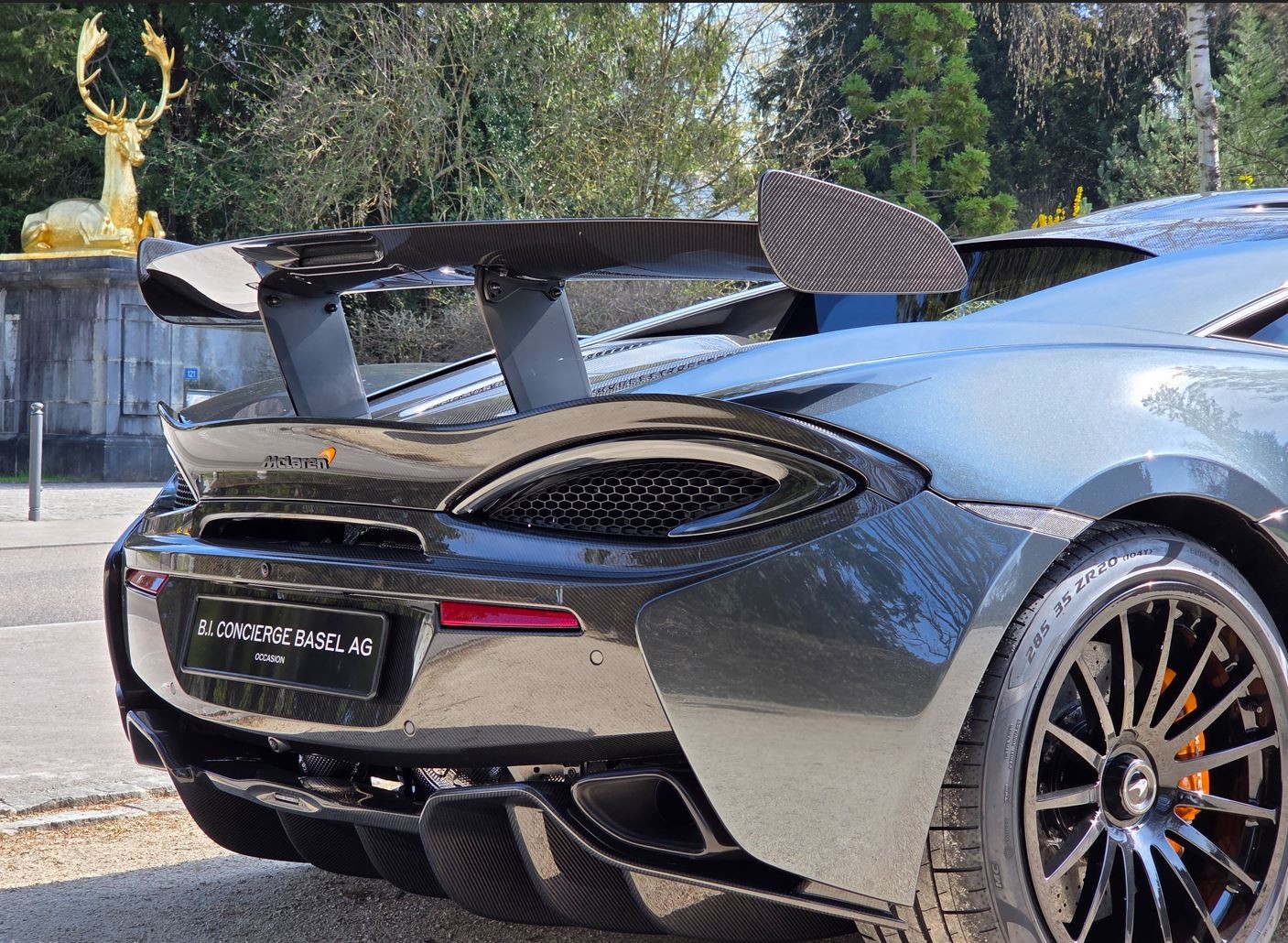 McLAREN 620R Coupé-image-11