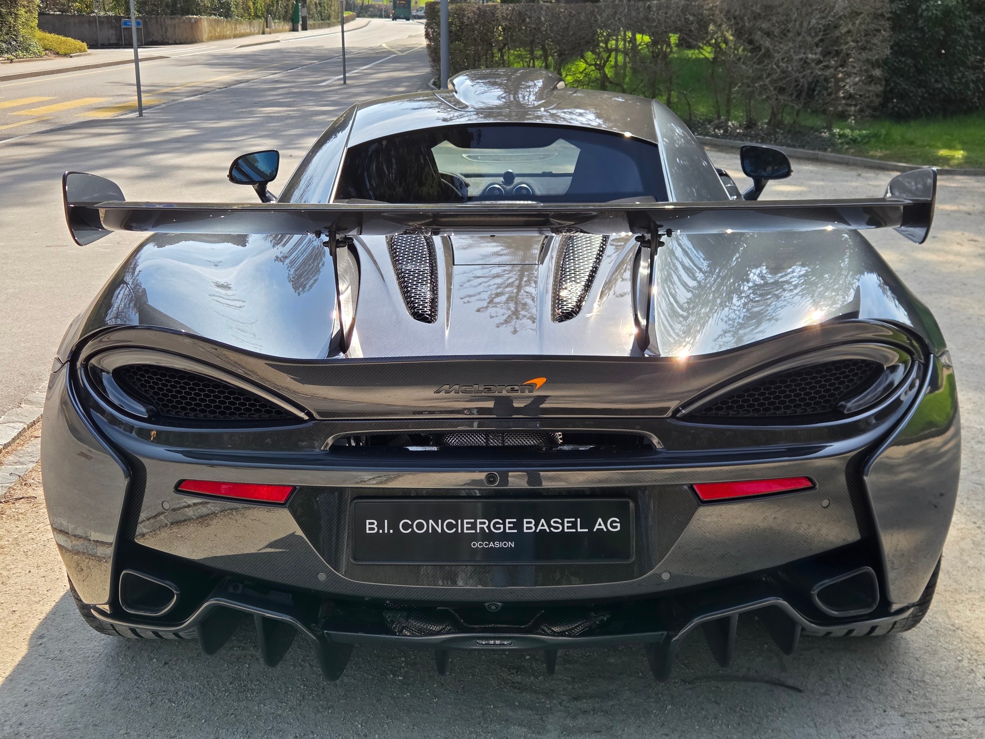McLAREN 620R Coupé-image-2