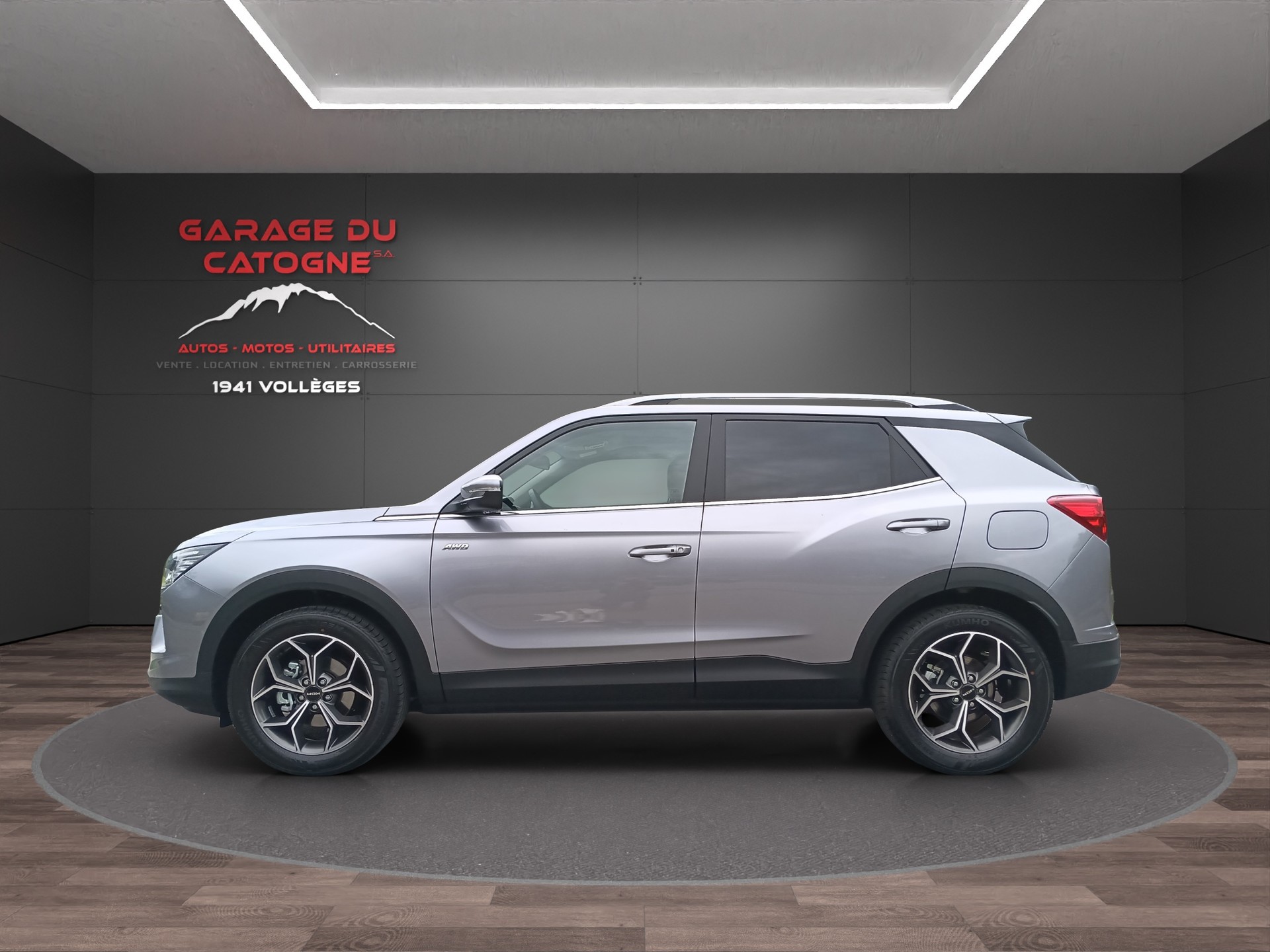 KGM-SsangYong Korando 1.5 T GDI Titanium 4WD Automat-showroom-element-3