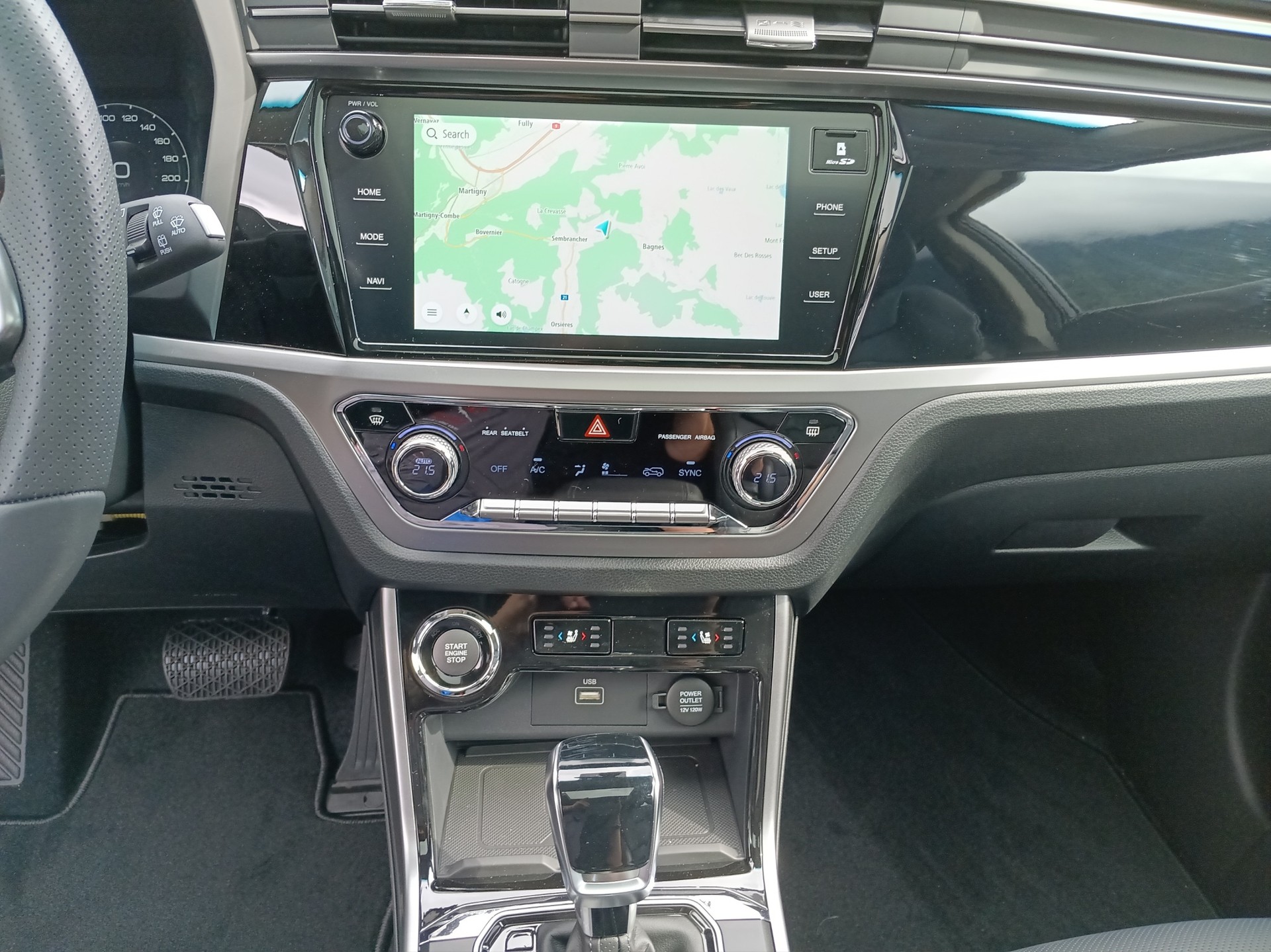 KGM-SsangYong Korando 1.5 T GDI Titanium 4WD Automat-image-13