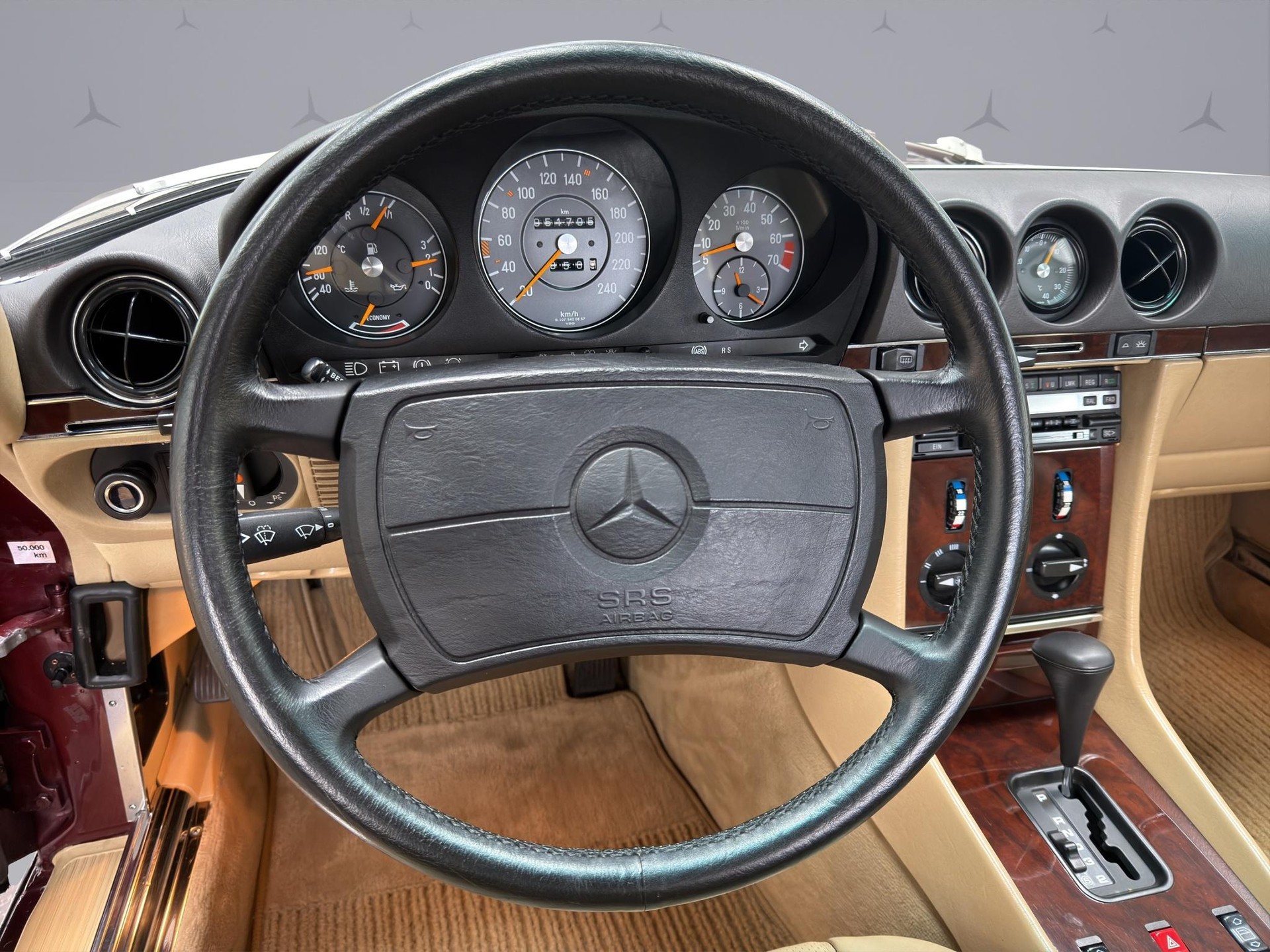 MERCEDES-BENZ R107 Cabriolet 300 SL-image-11