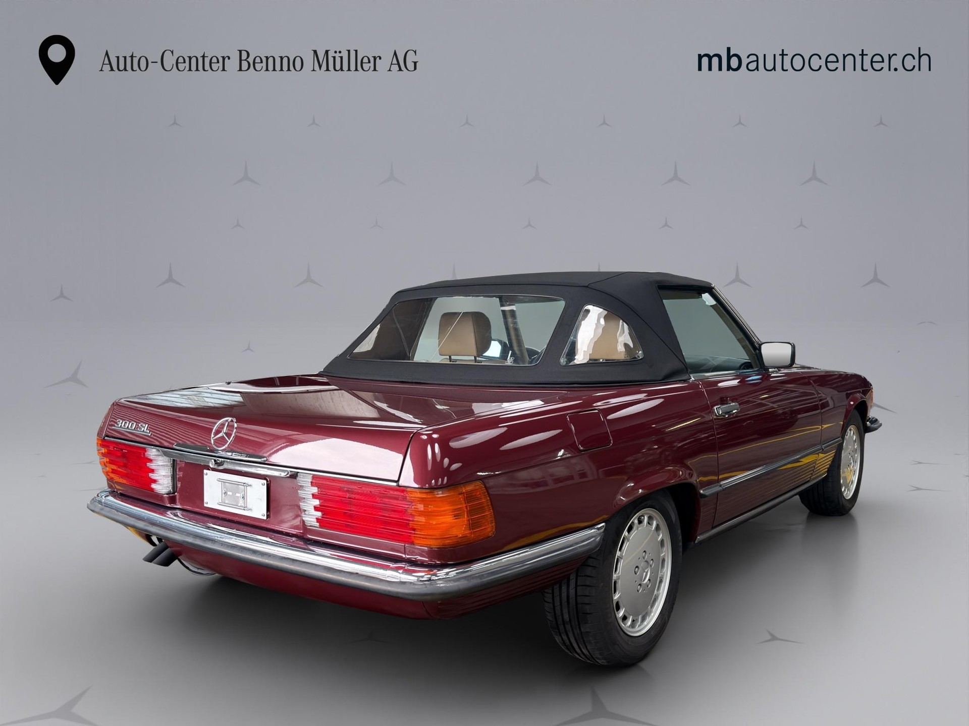 MERCEDES-BENZ R107 Cabriolet 300 SL-image-4