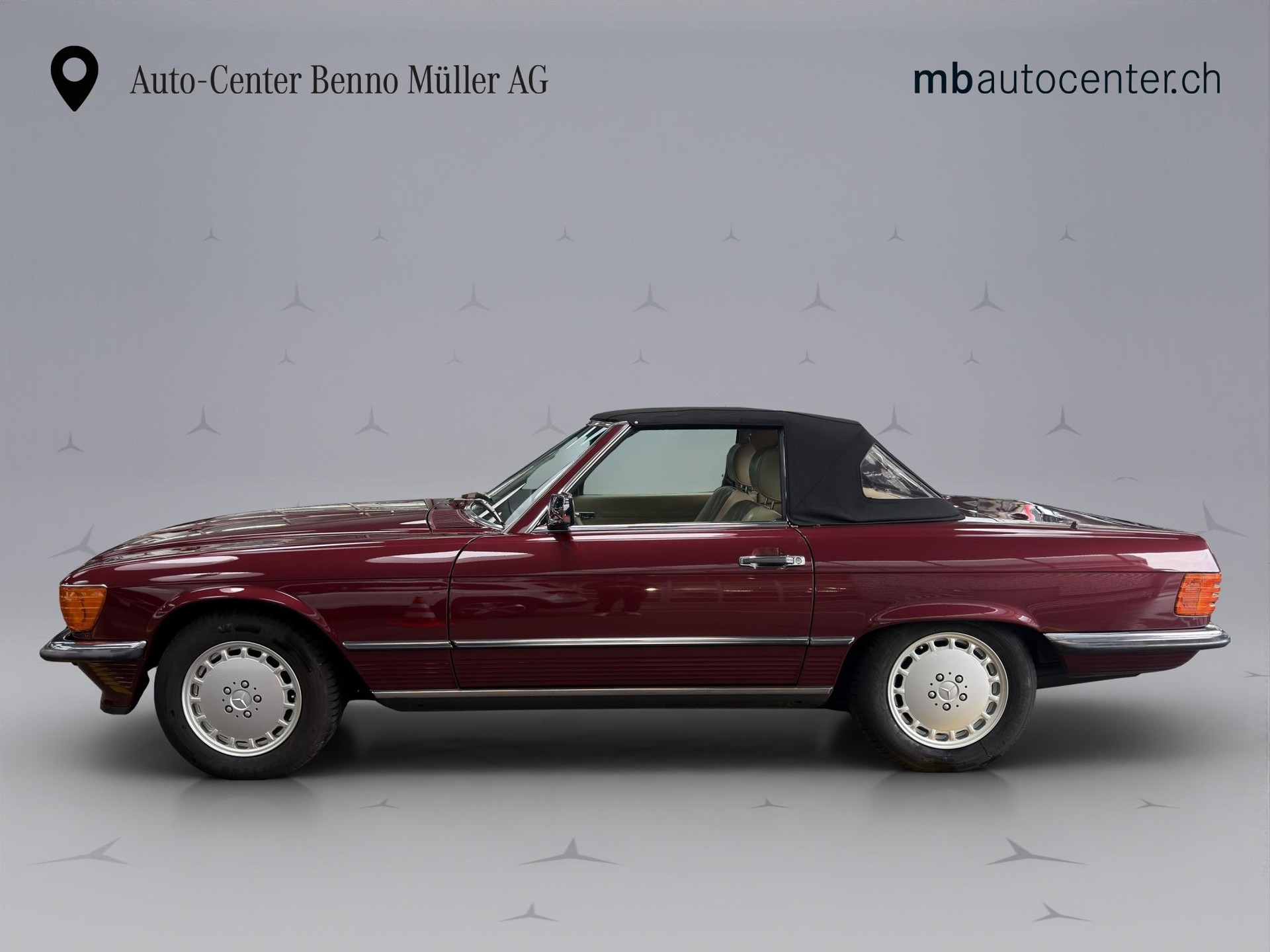 MERCEDES-BENZ R107 Cabriolet 300 SL-image-1