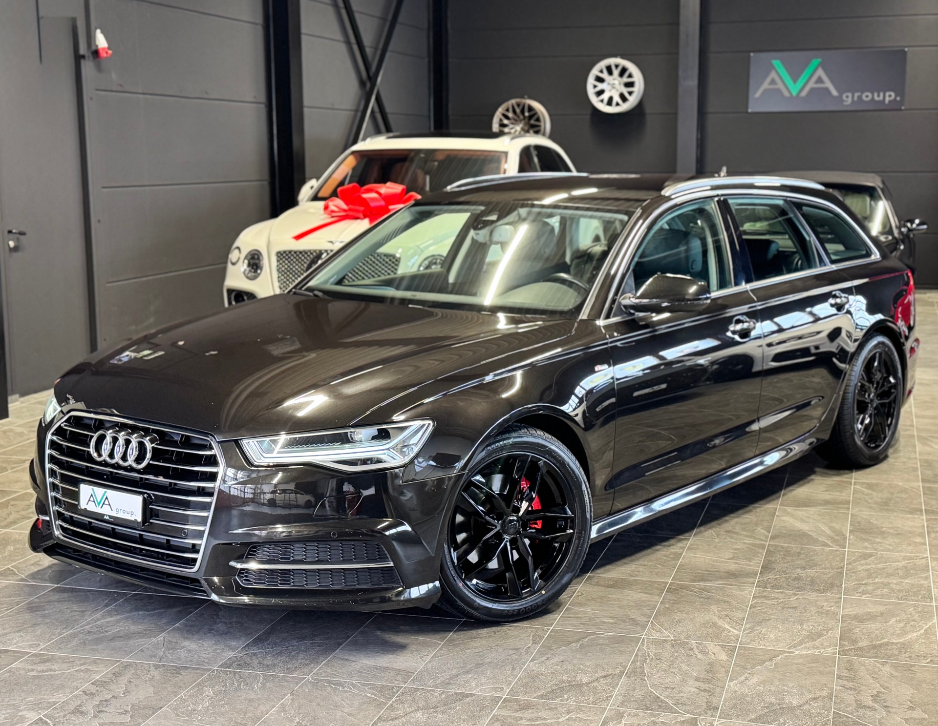 AUDI A6 Avant 2.0 TDI S-tronic *S-LINE EXT*