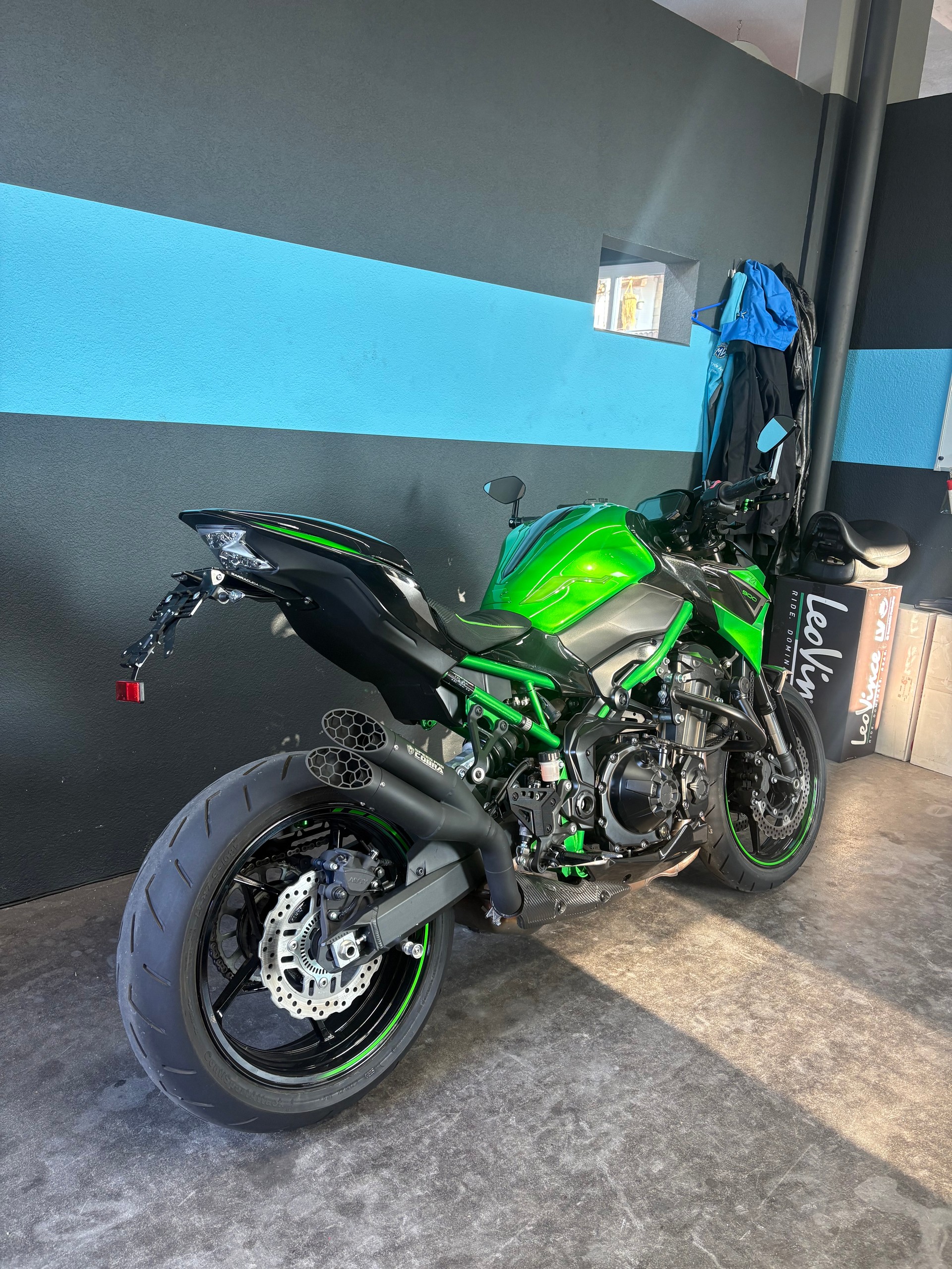 KAWASAKI Z 900-image-4