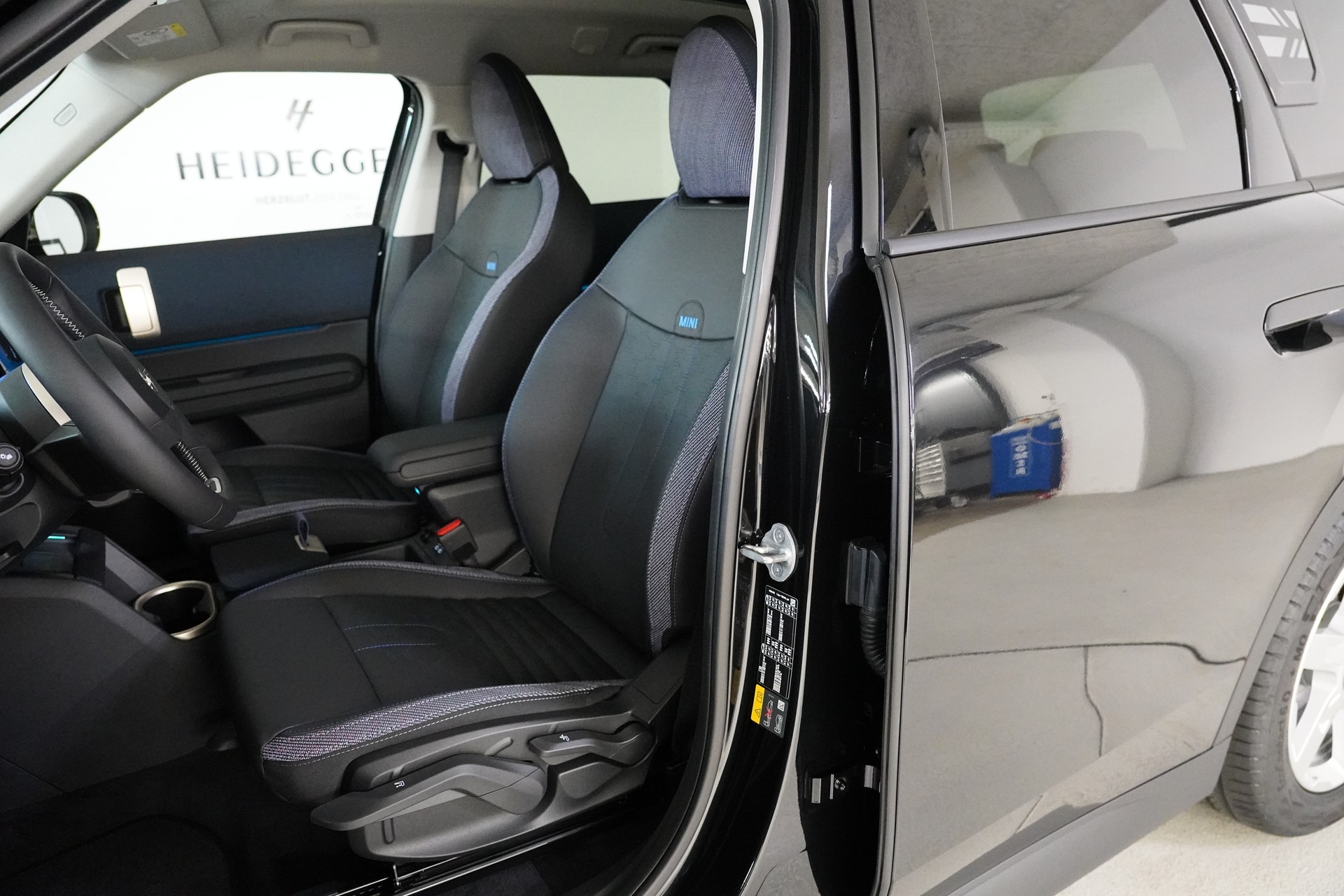 MINI Countryman E-image-12